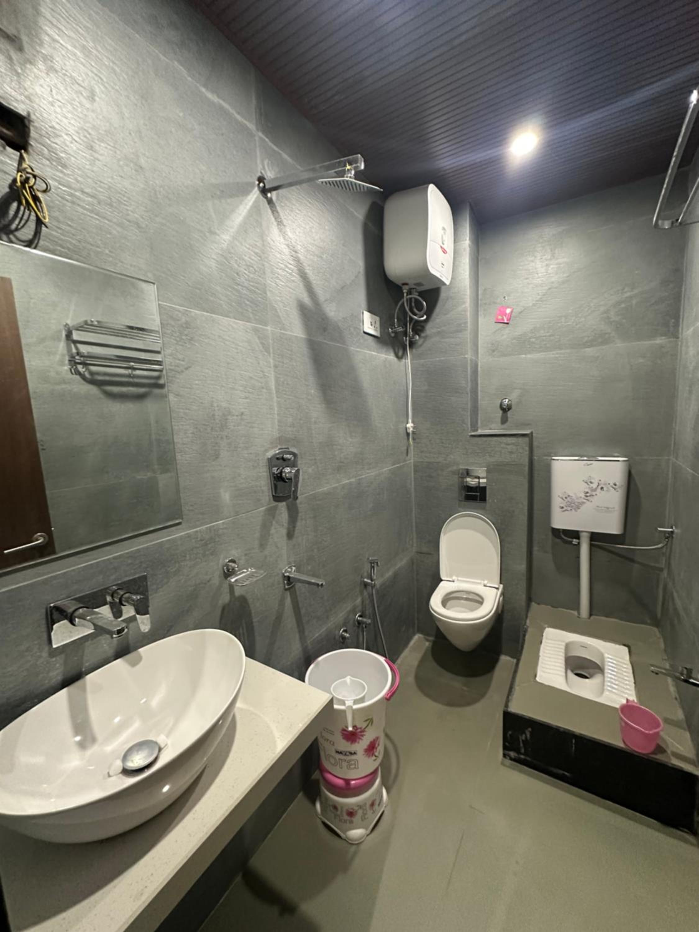 Family Suite with Balcony photo 2