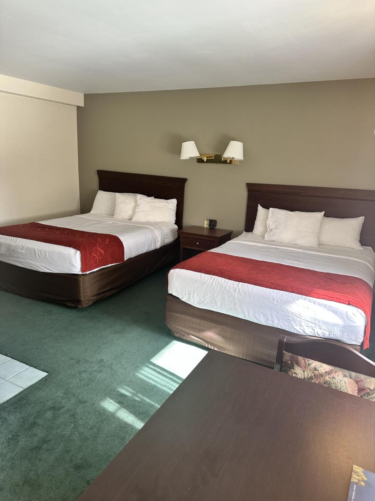 Queen Room