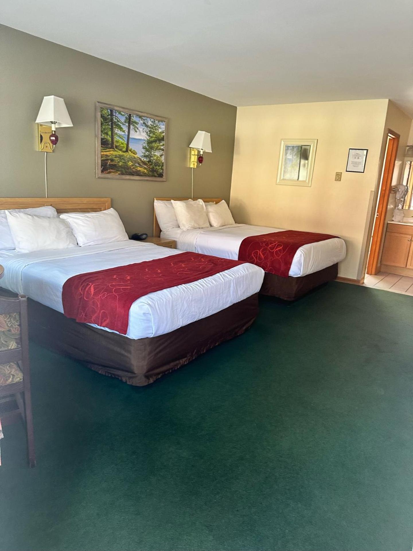 Queen Room with Two Queen Beds
