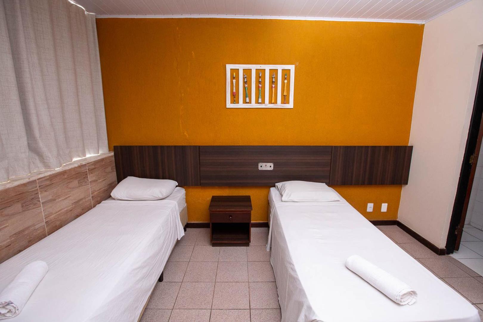 Standard Triple Room with 3 Single Bed