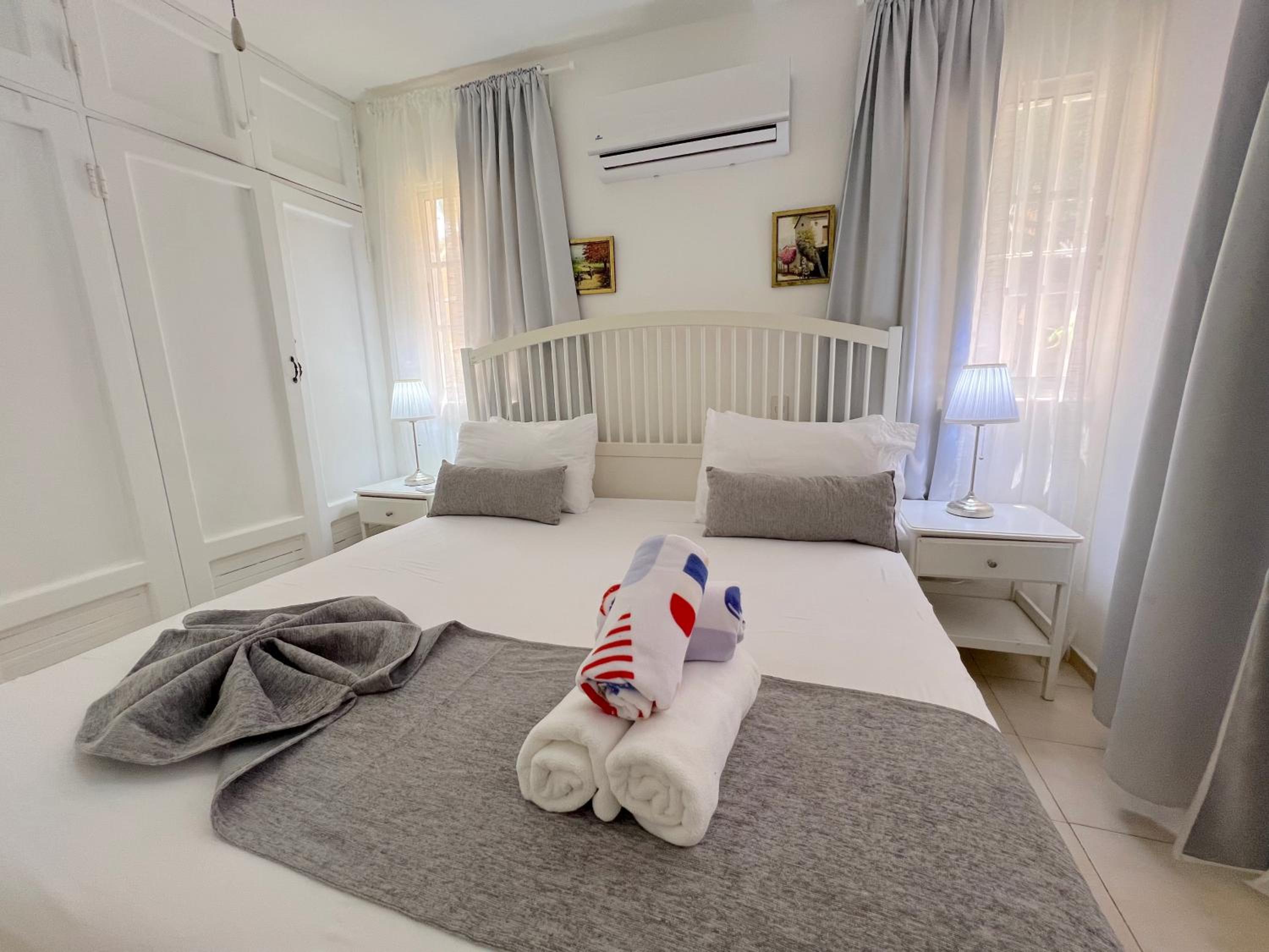 One-Bedroom Villa