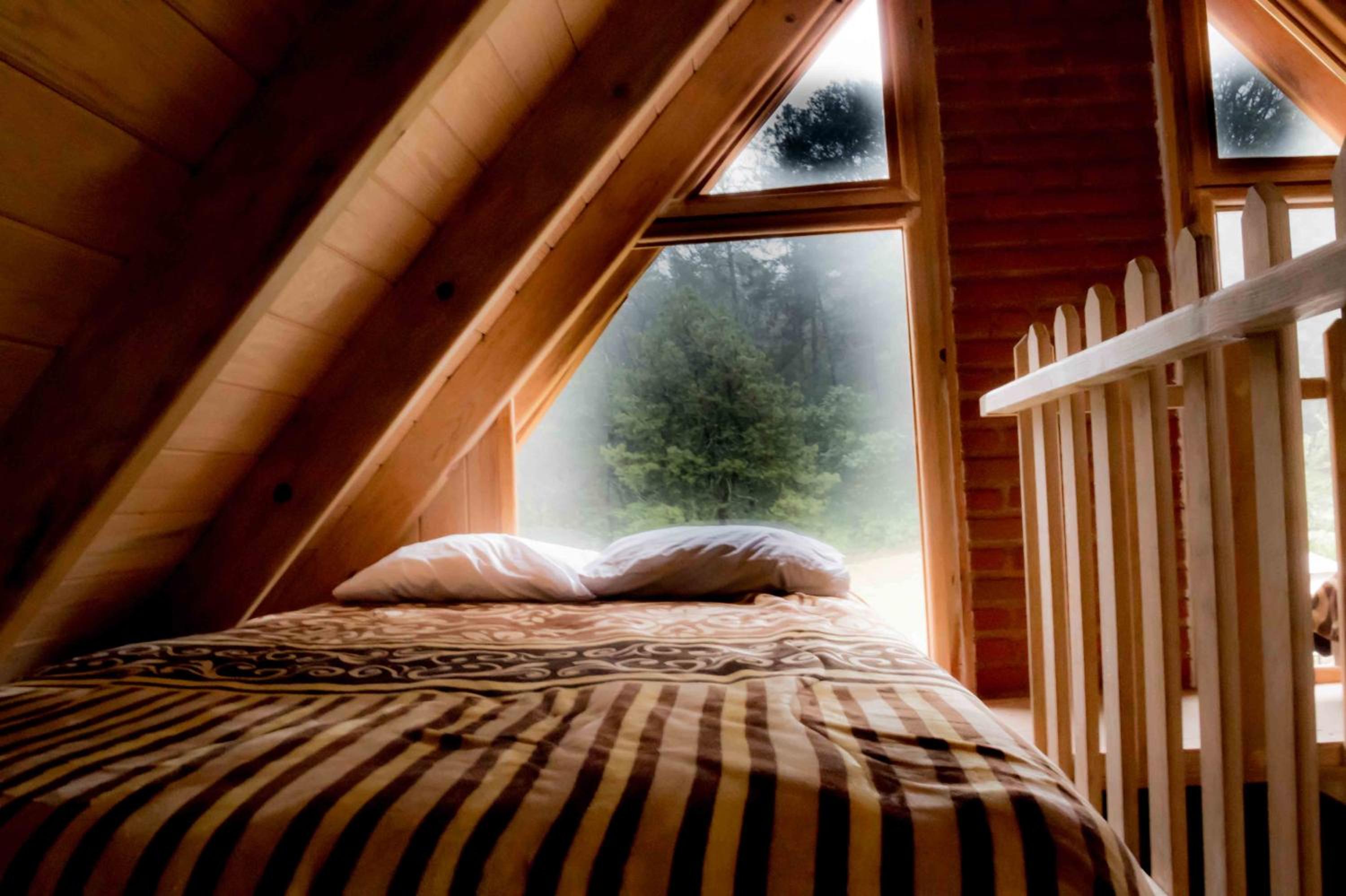 Quadruple Room with Private Bathroom photo 1
