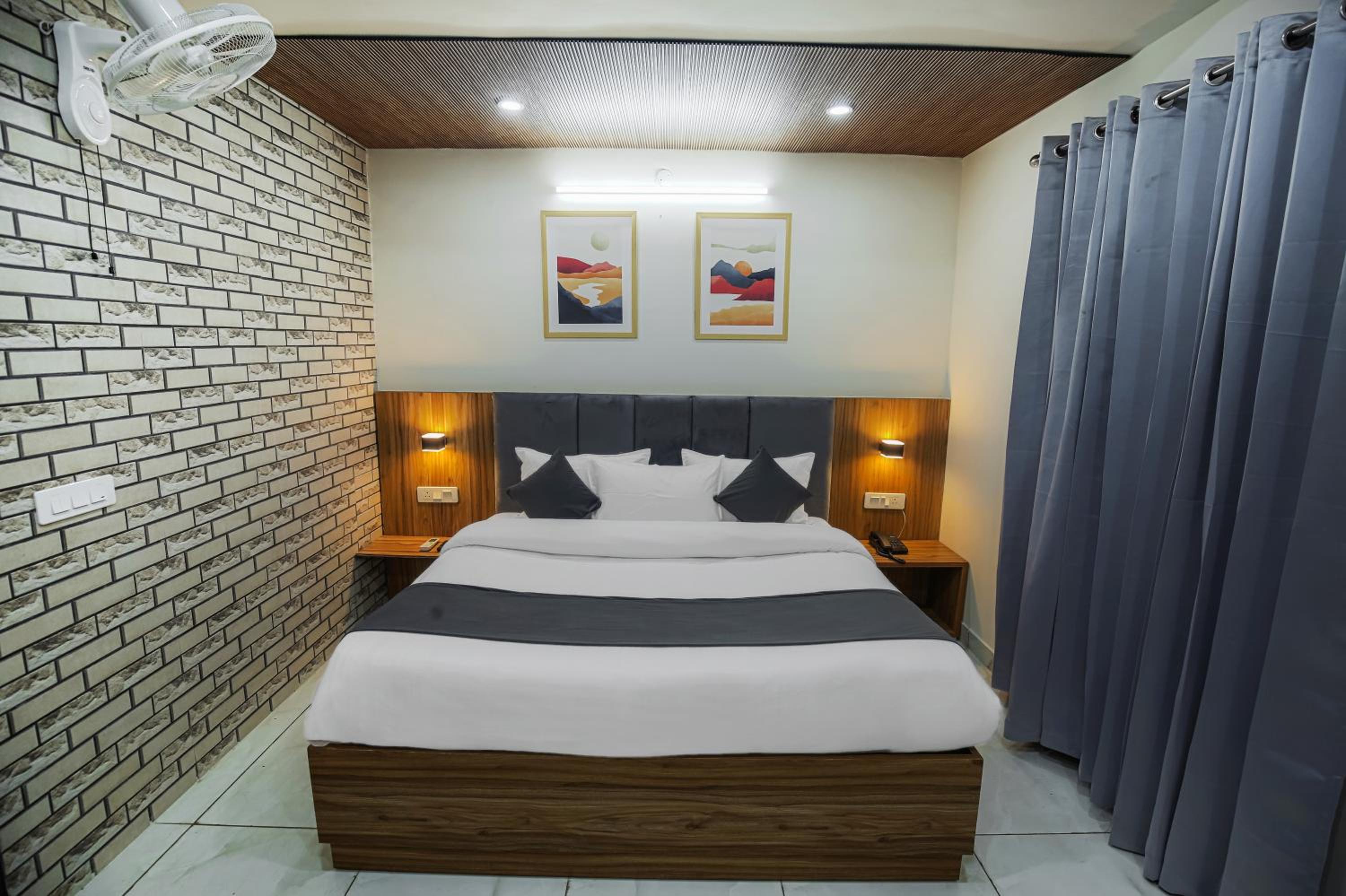 Standard Double Room photo 1