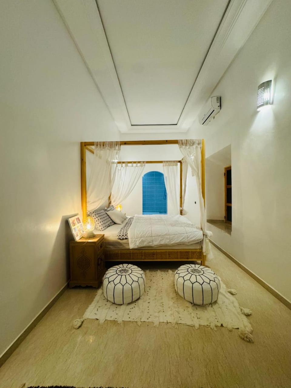 Double Room with Pool View photo 3