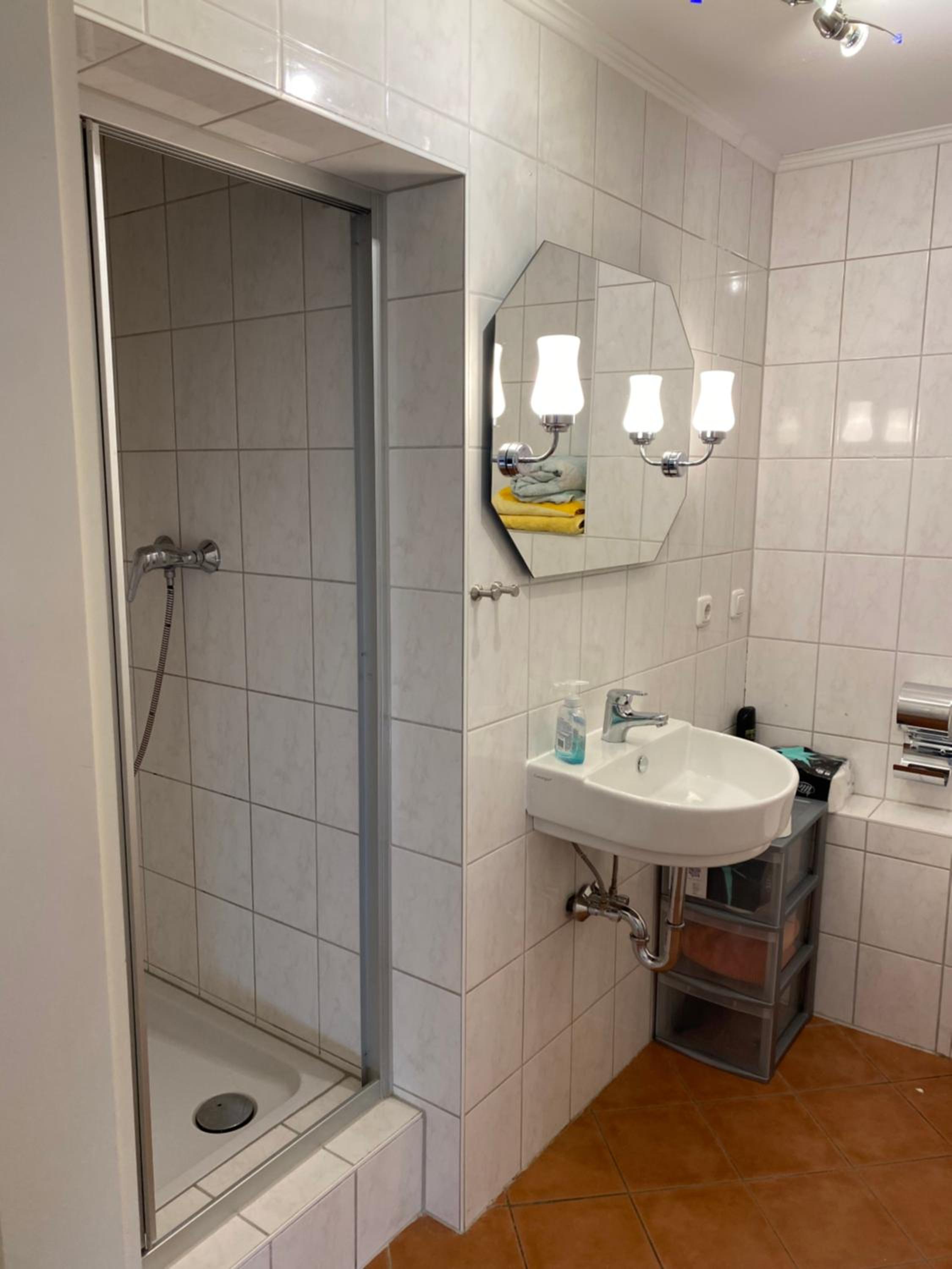 Two-Bedroom Apartment with View photo 2