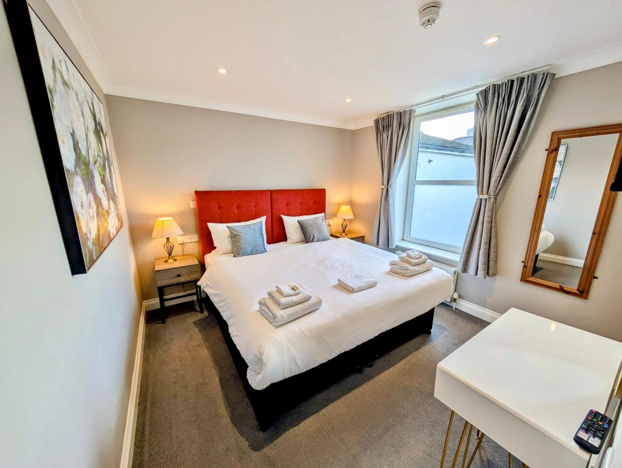 Executive One-Bedroom Apartment photo 2