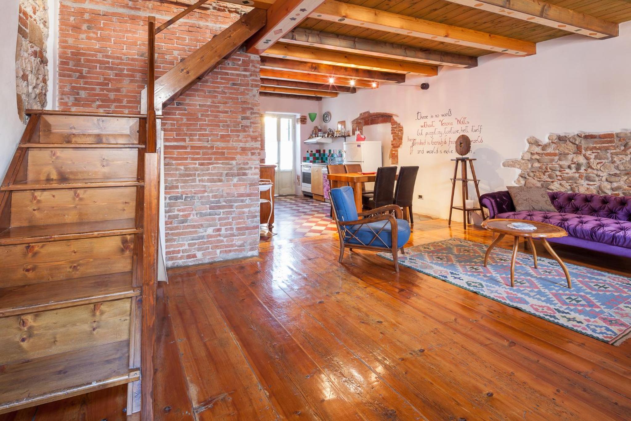 Apartment - Split Level