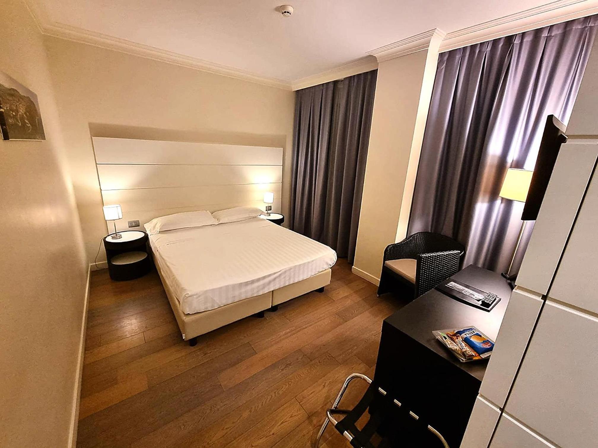 Business Double or Twin Room photo 1