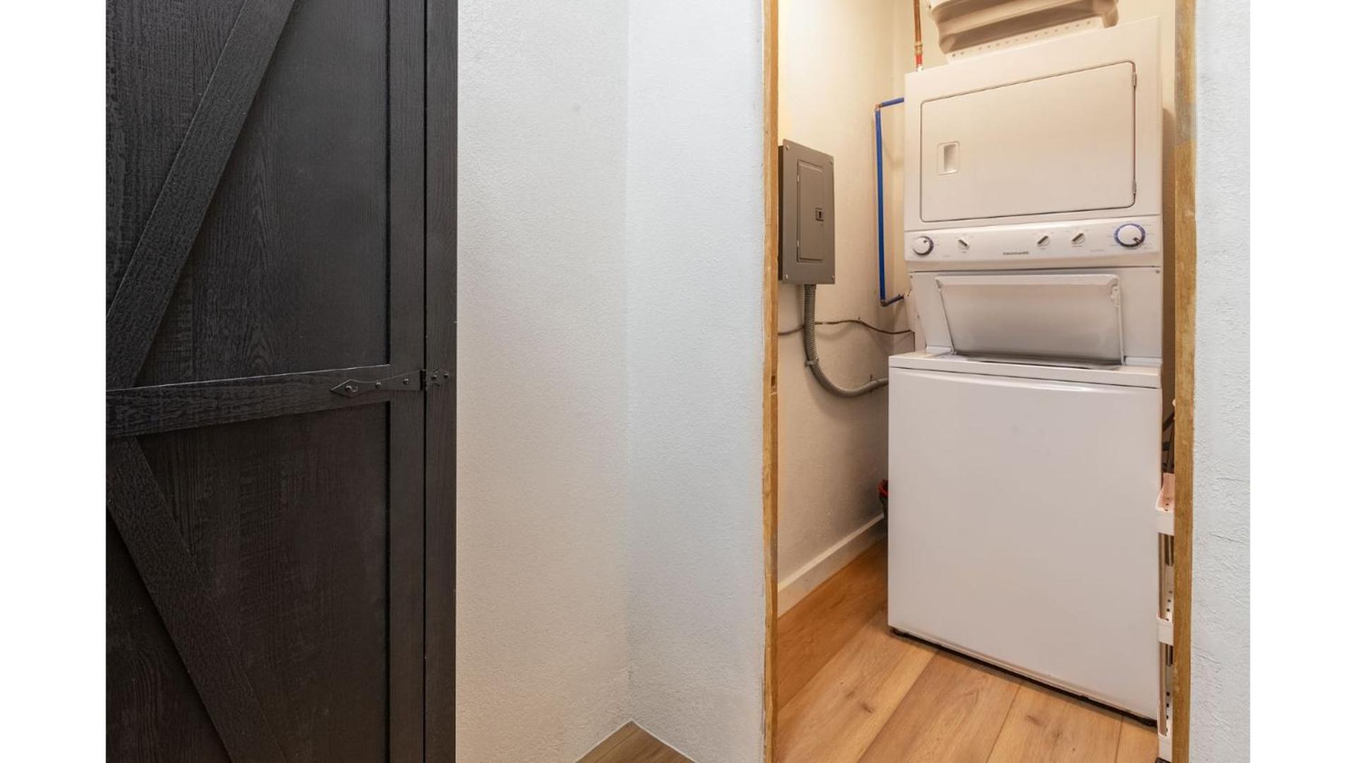 Two-Bedroom Deluxe Apartment With Balcony photo 3