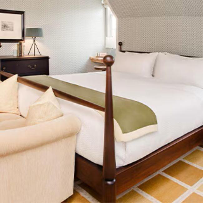 Deluxe King Room photo 3