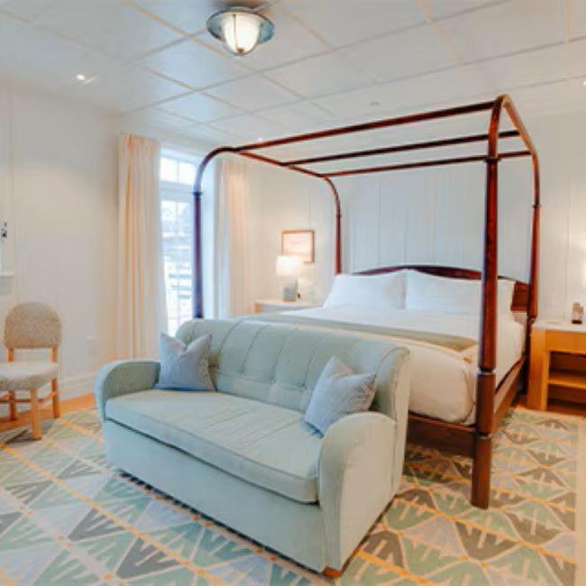 King Room with Balcony