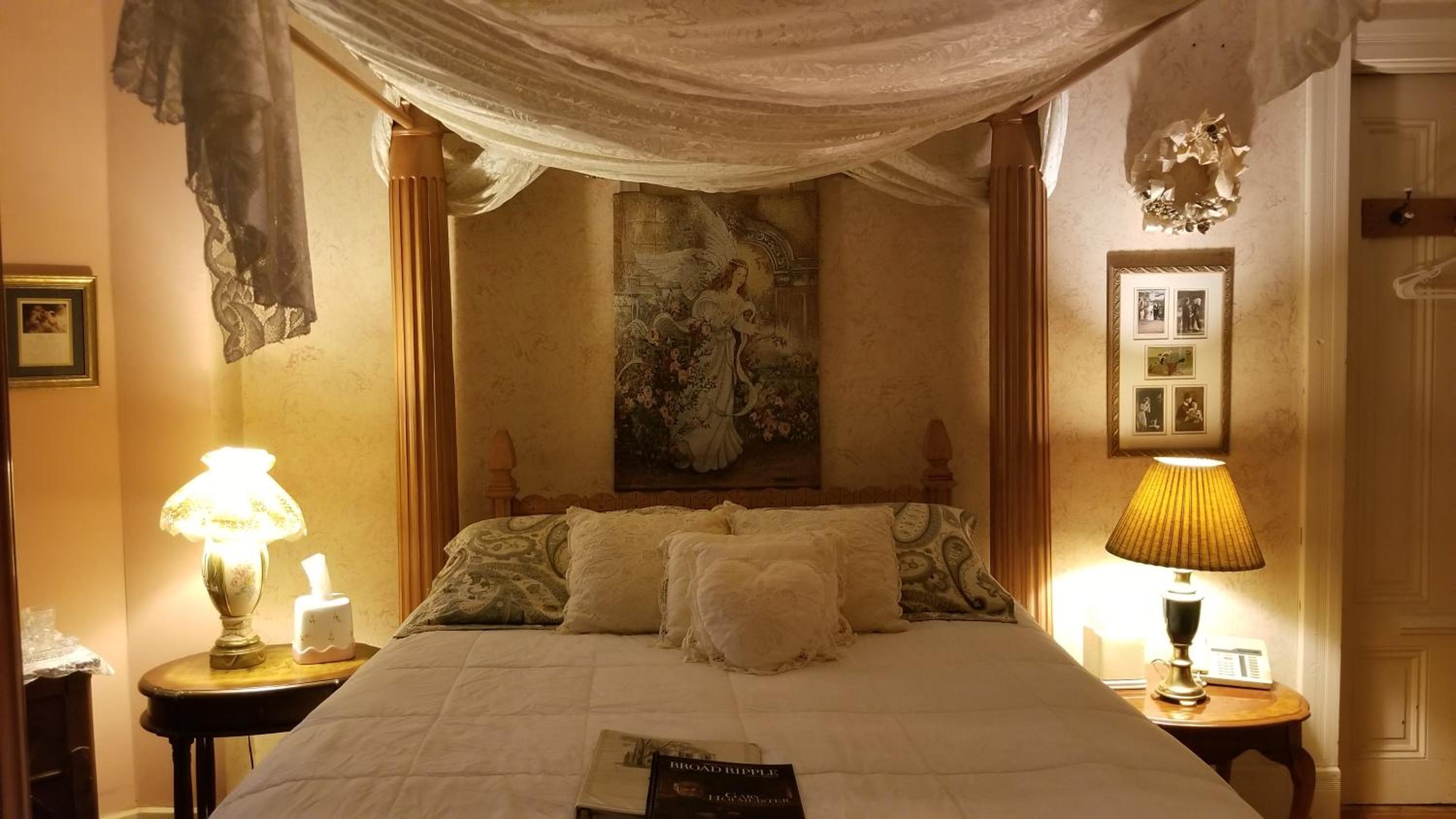Double Room with Spa Bath photo 1