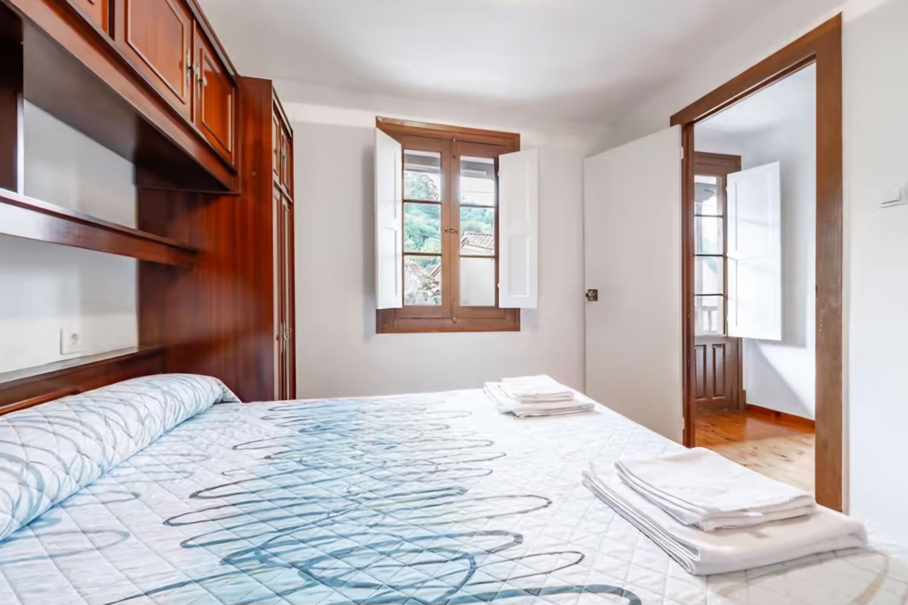 Casa de Seis Habitaciones