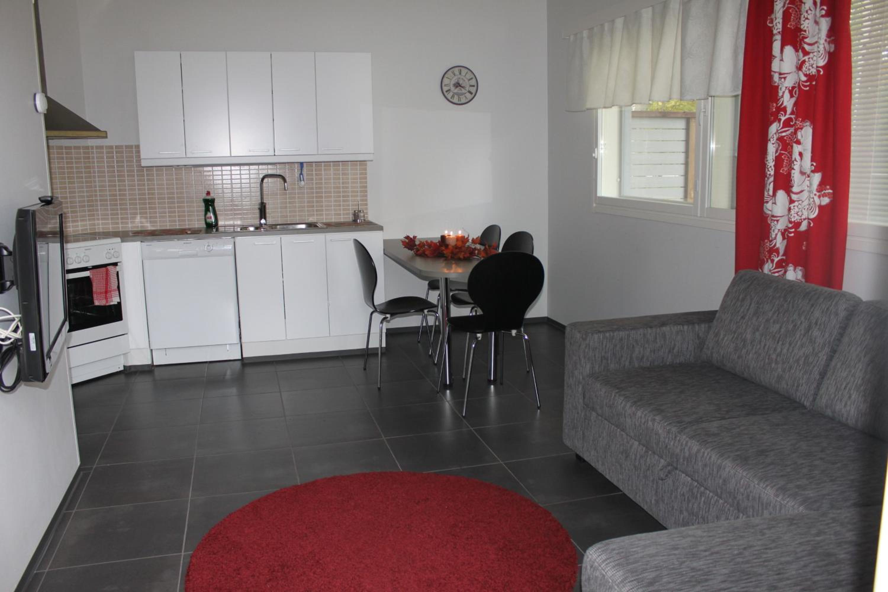 One-Bedroom Apartment with Sauna - Photo 20