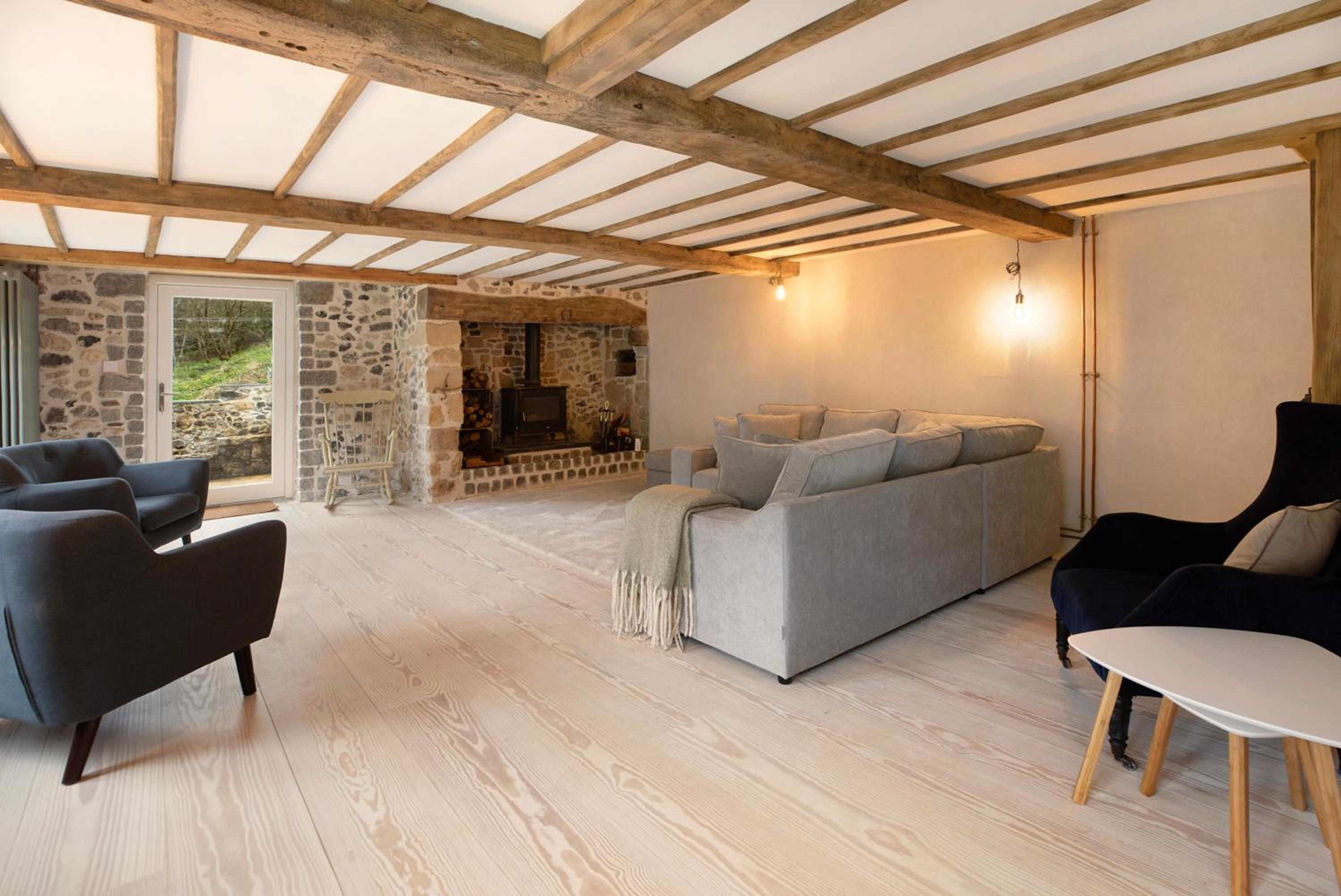 Four-Bedroom House photo 1