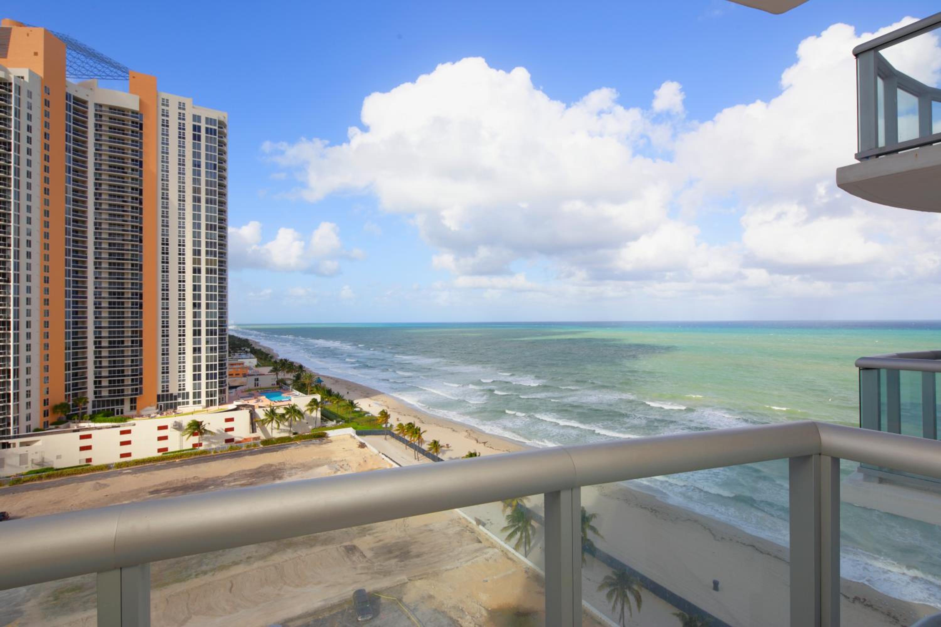 Marenas Ocean View 1 Bedroom Suite