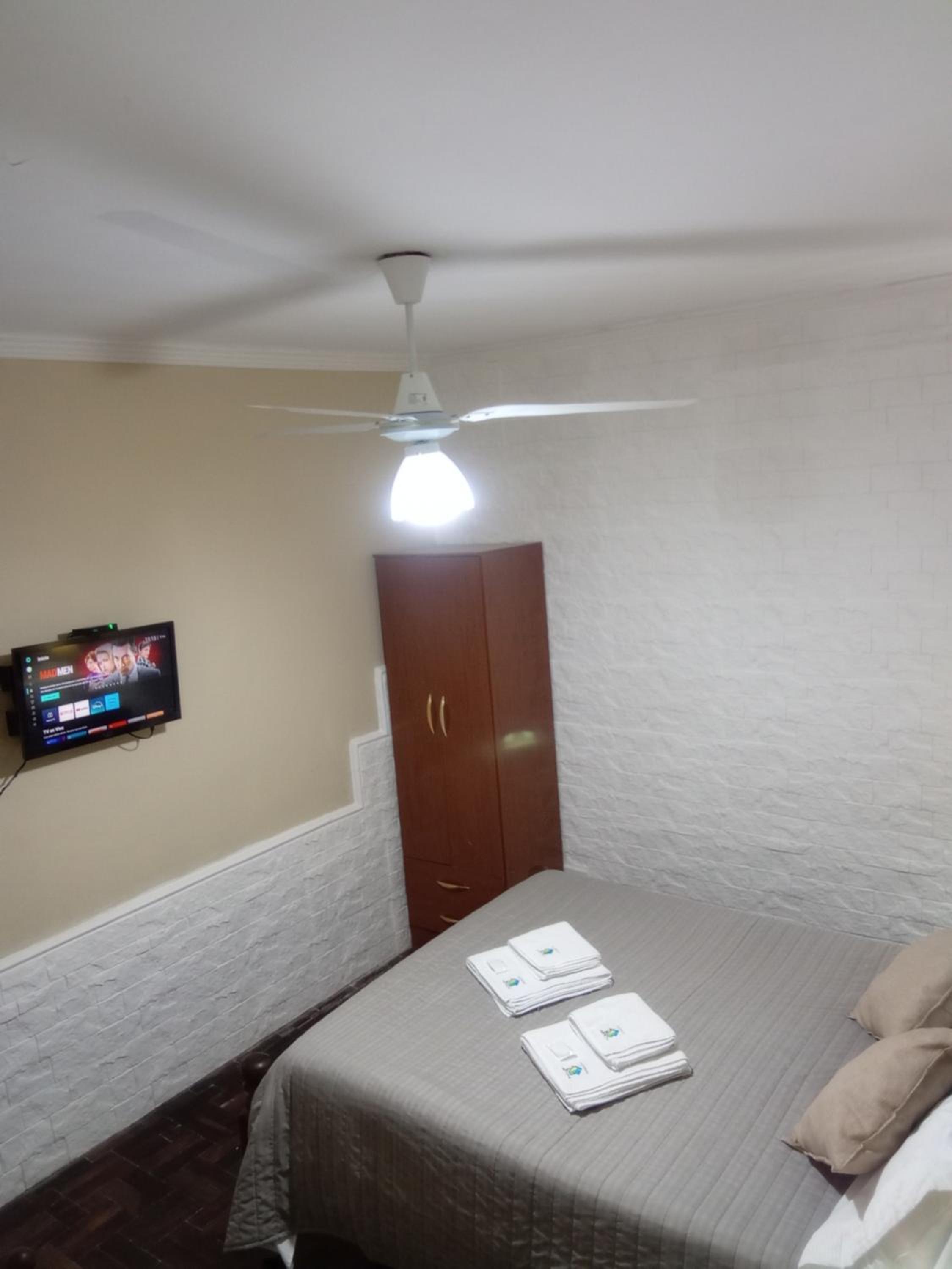 One-Bedroom Apartment photo 3