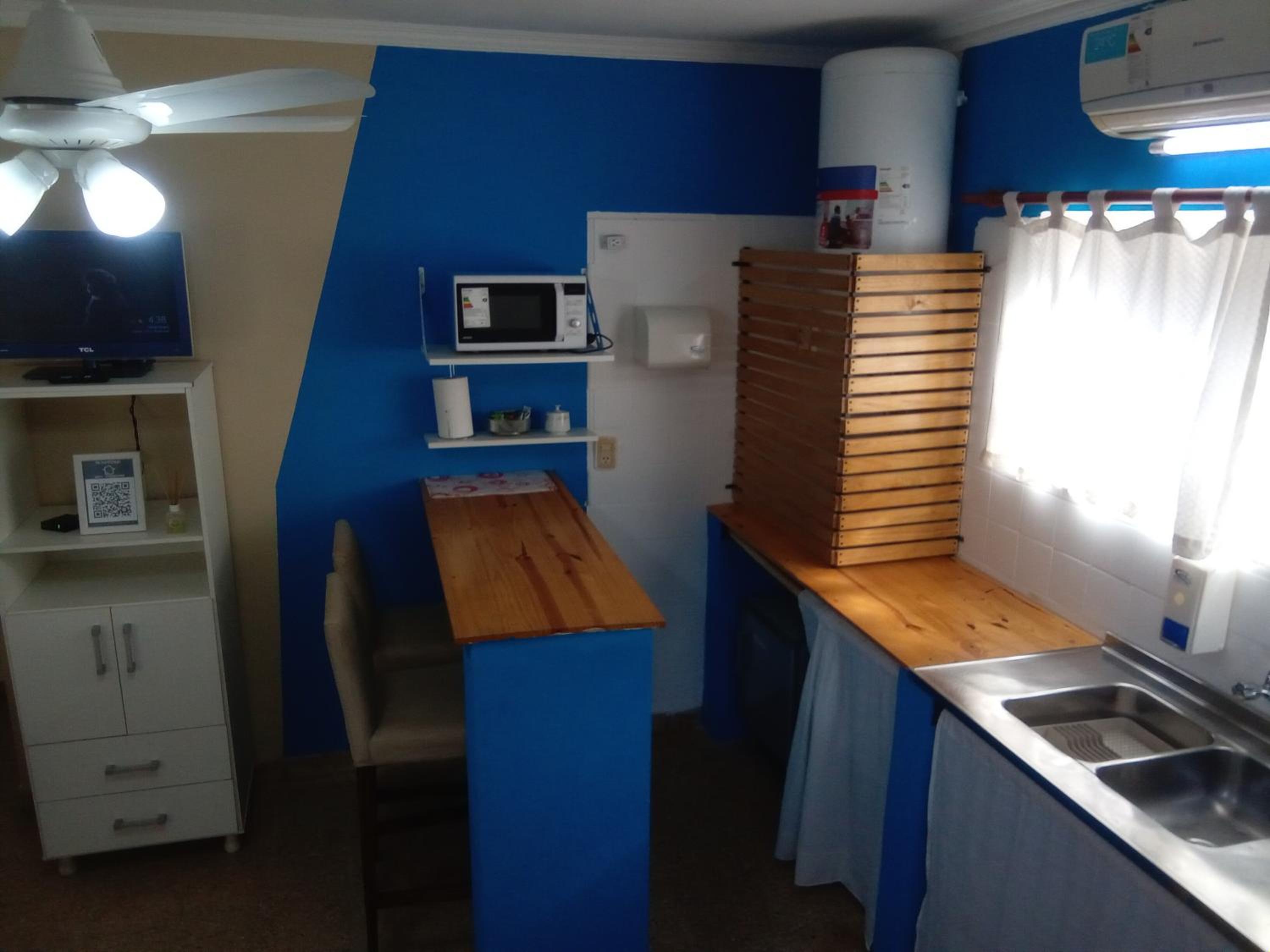 One-Bedroom Apartment photo 2