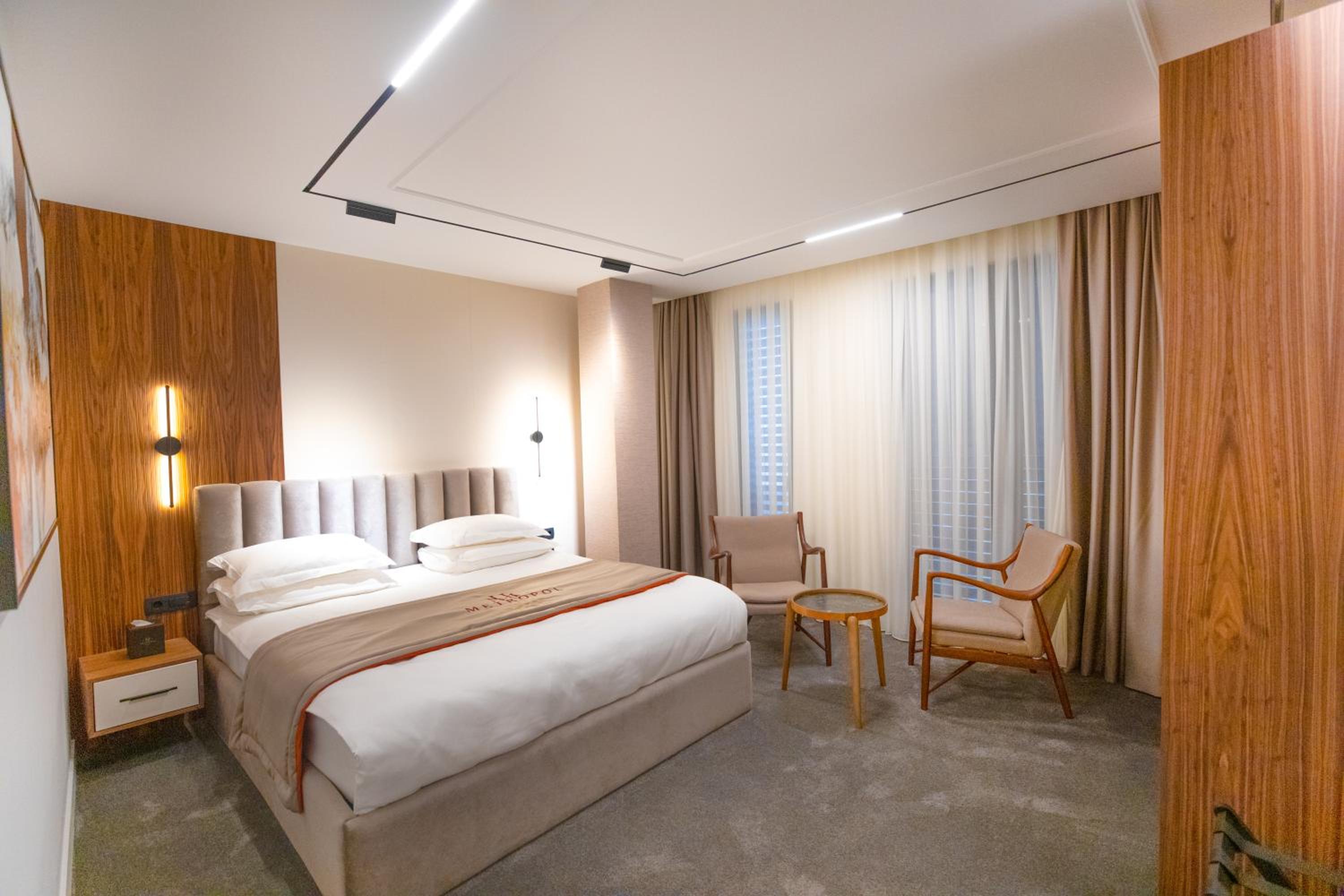 Standard Suite