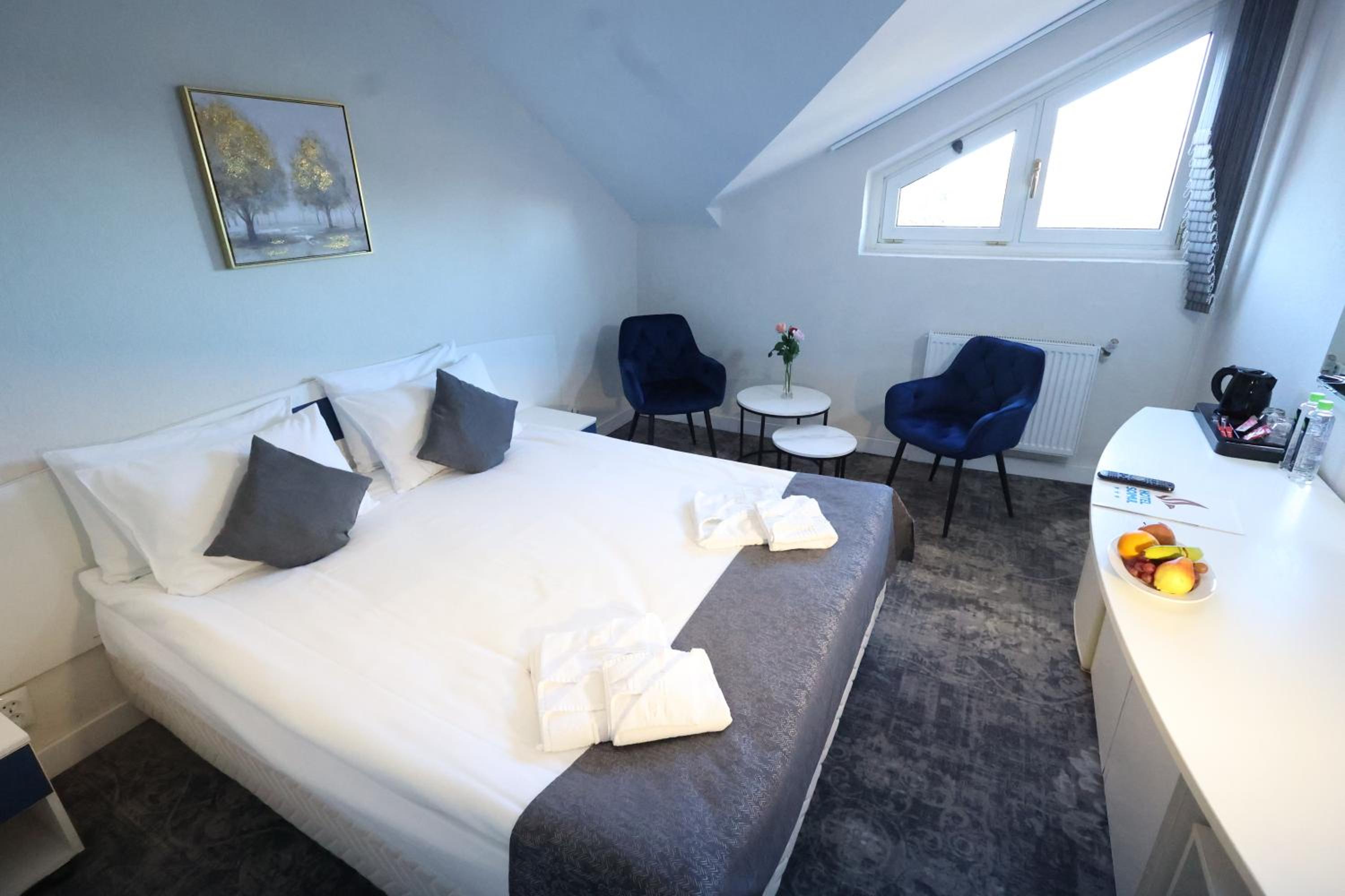 Double Room without Balcony photo 1
