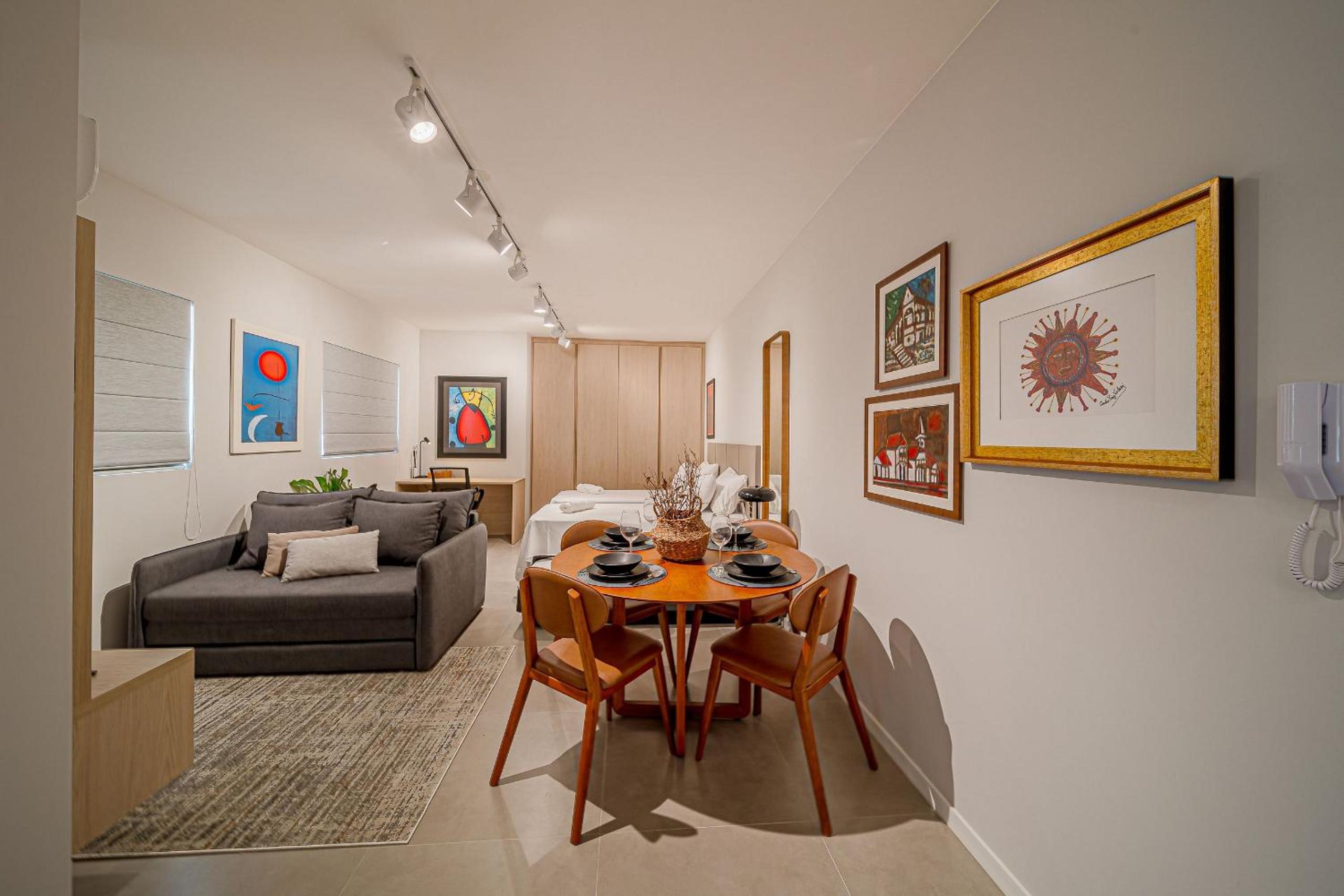 Apartment photo 1