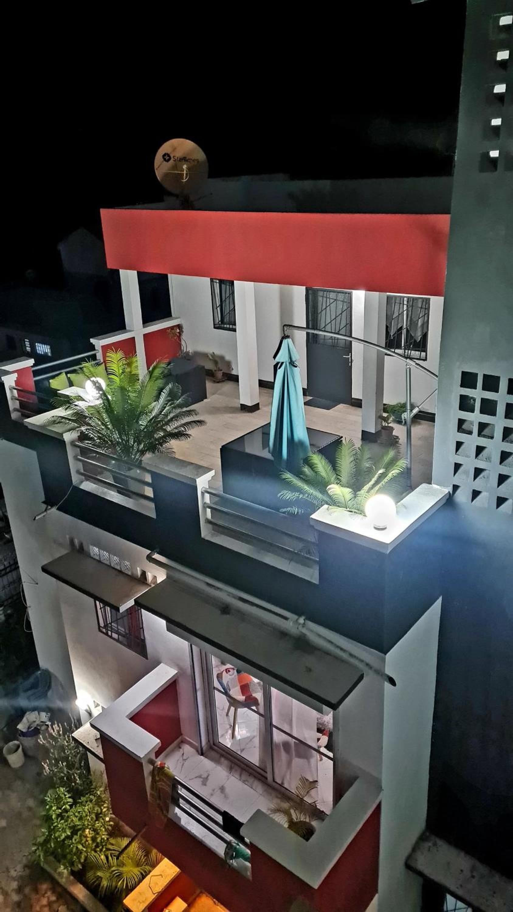 One-Bedroom Apartment with Terrace photo 3