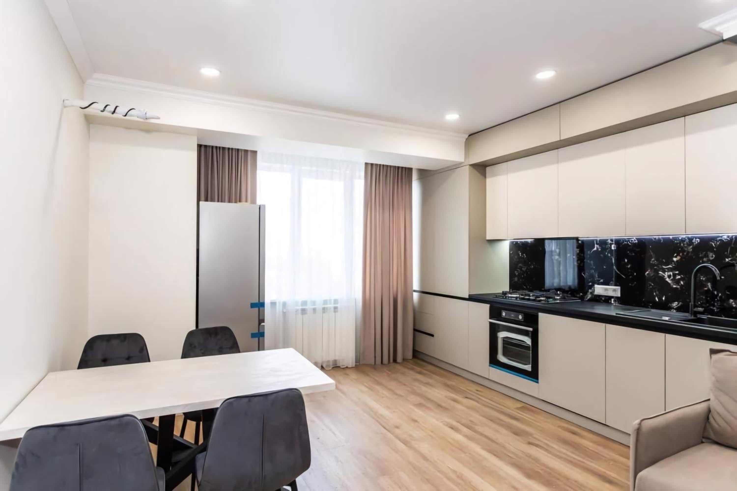 One-Bedroom Suite photo 3