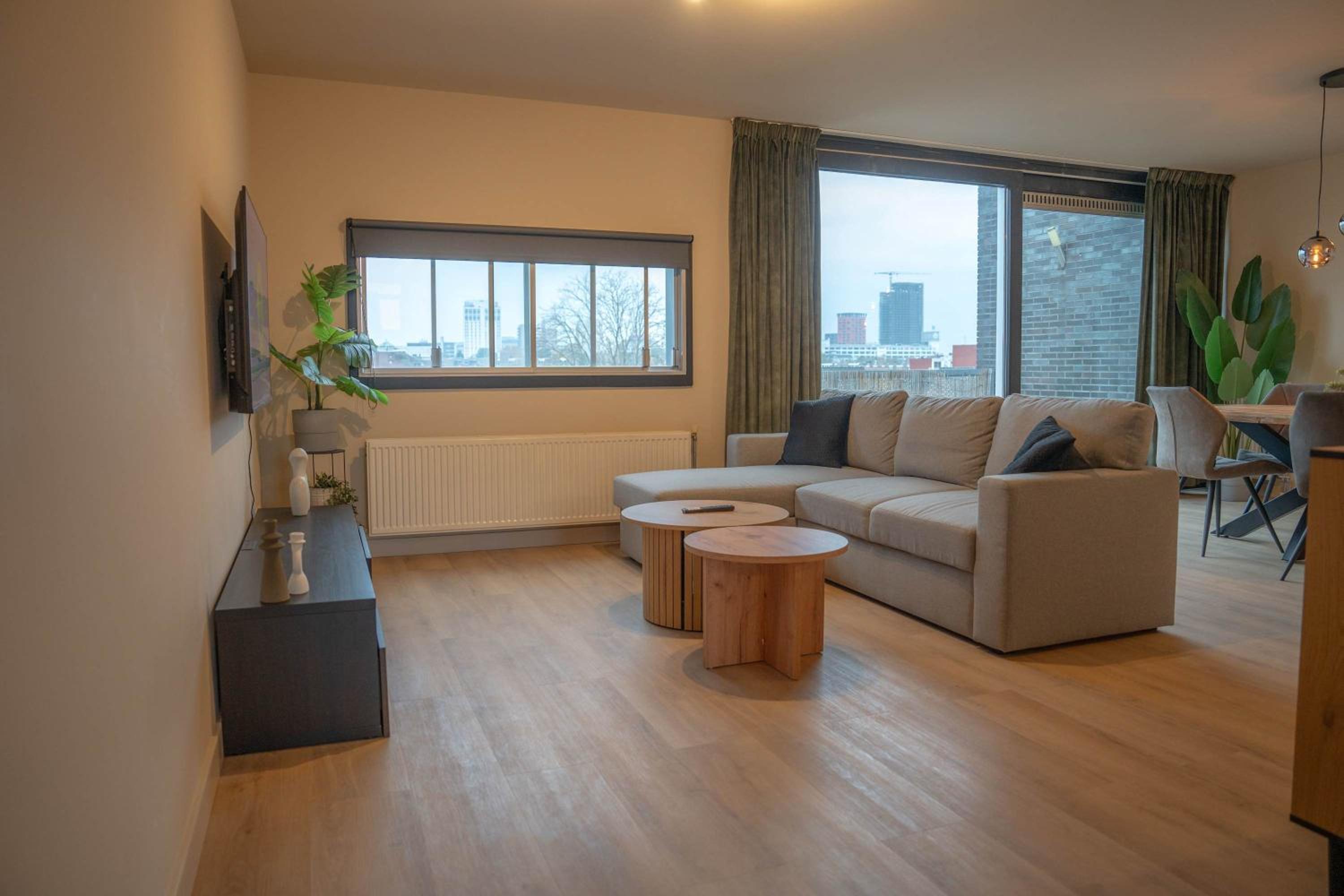 Apartment photo 1