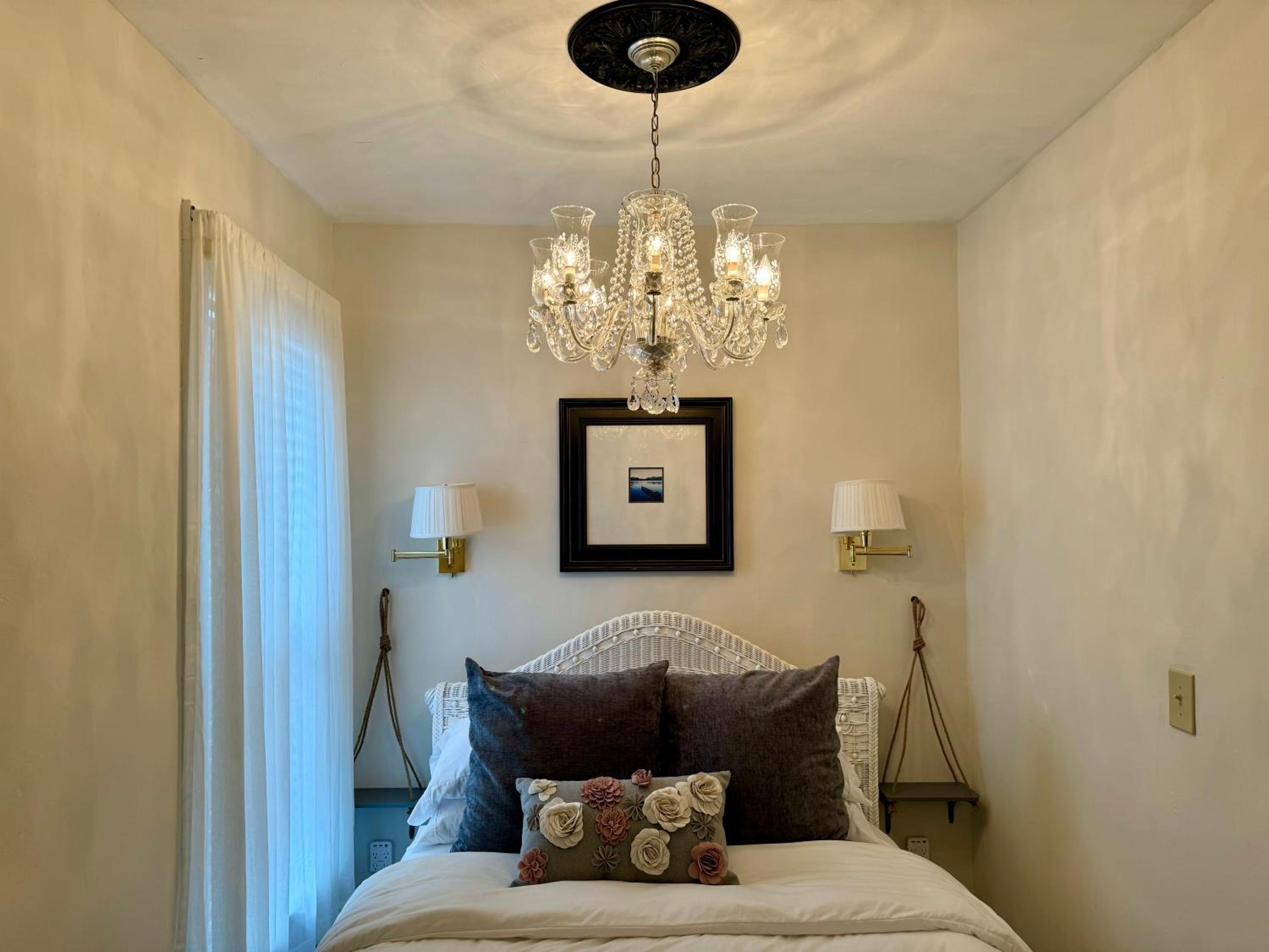 Standard Queen Room photo 2
