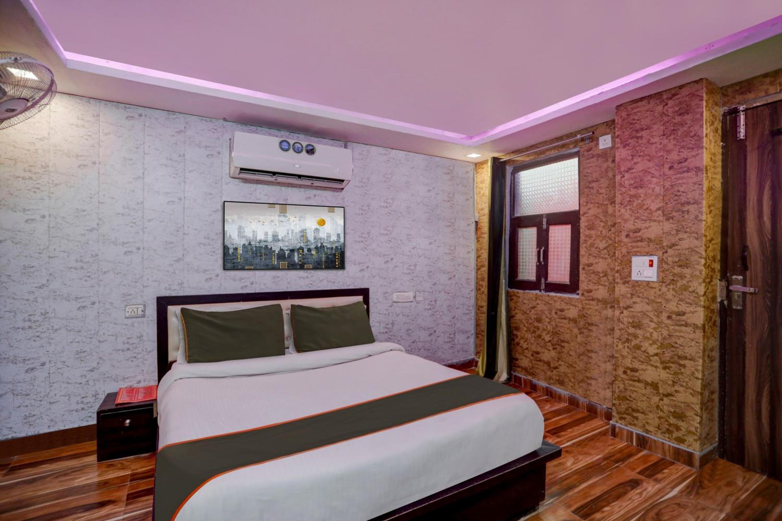 Classic Triple Room photo 1
