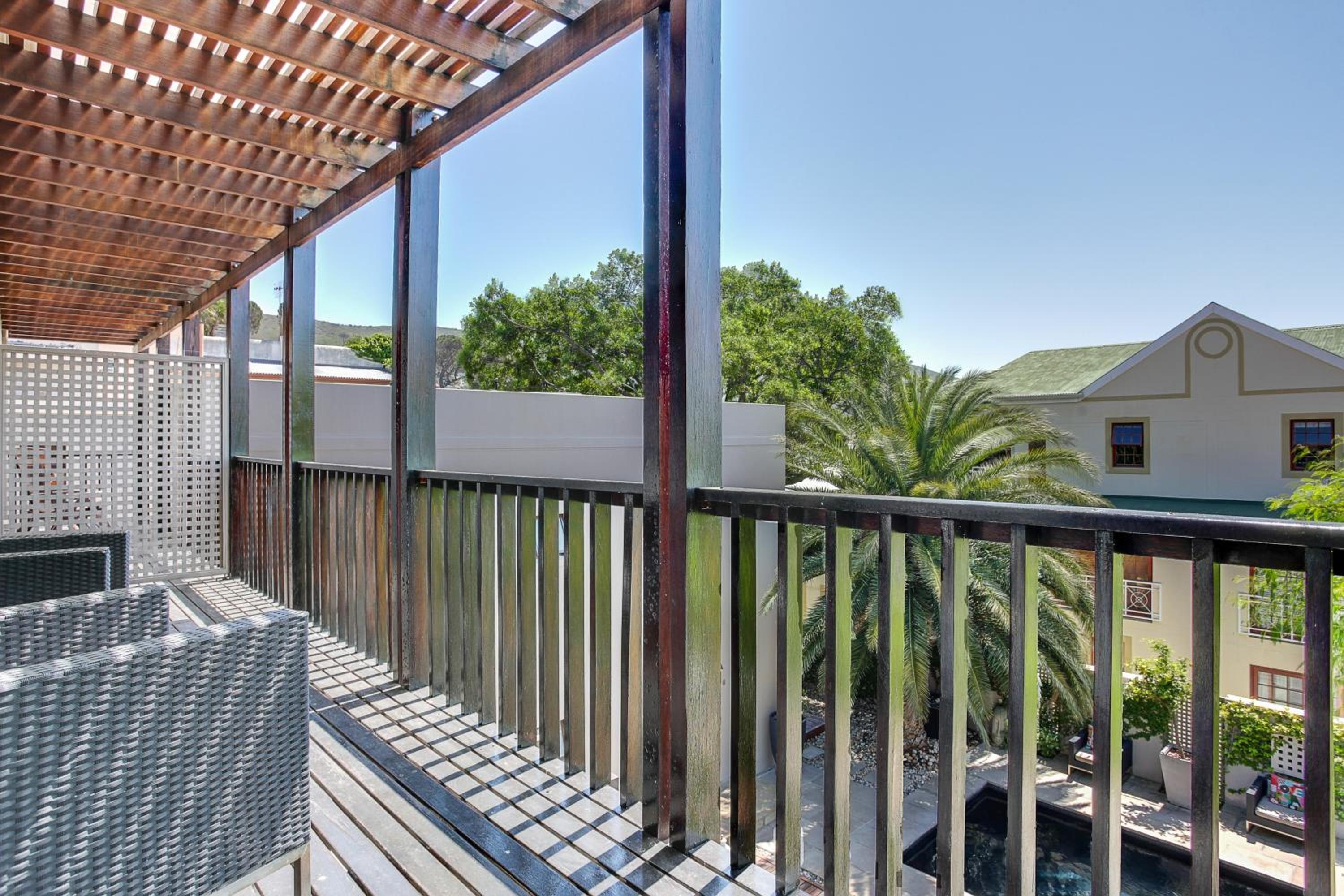 Double Room - Photo 4