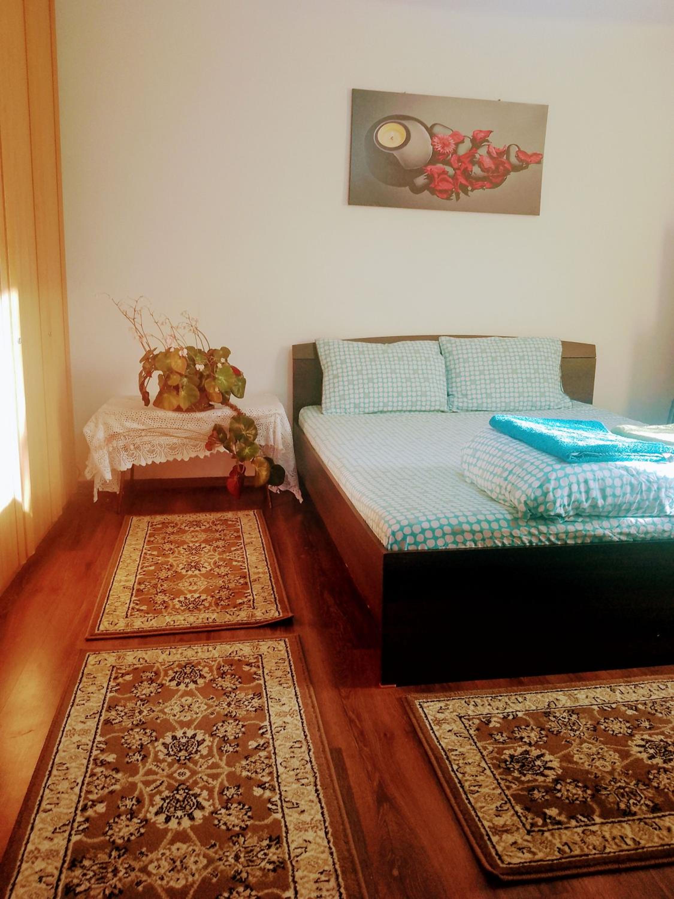 One-Bedroom House photo 1
