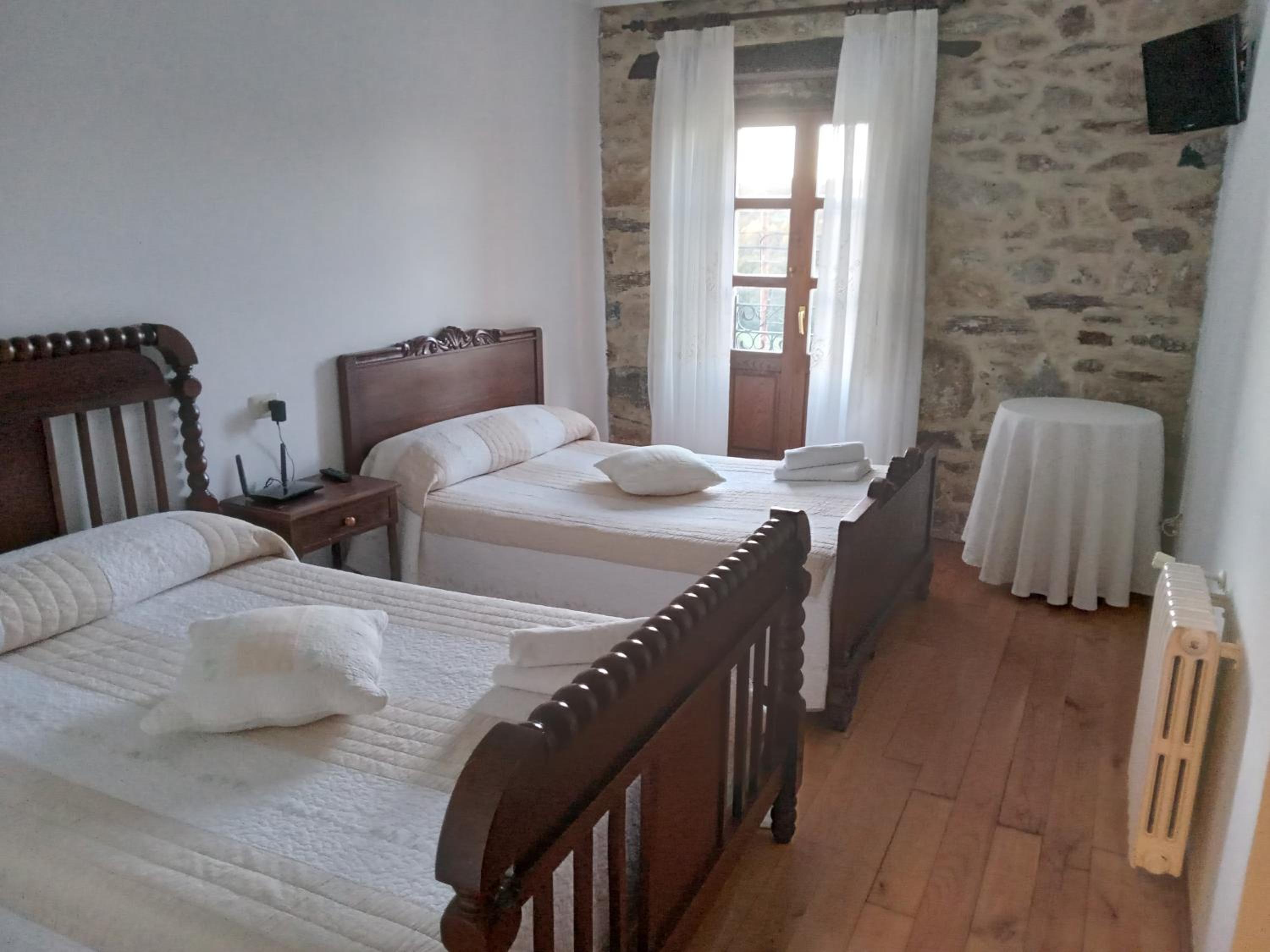 Habitación Doble o con Dos Camas