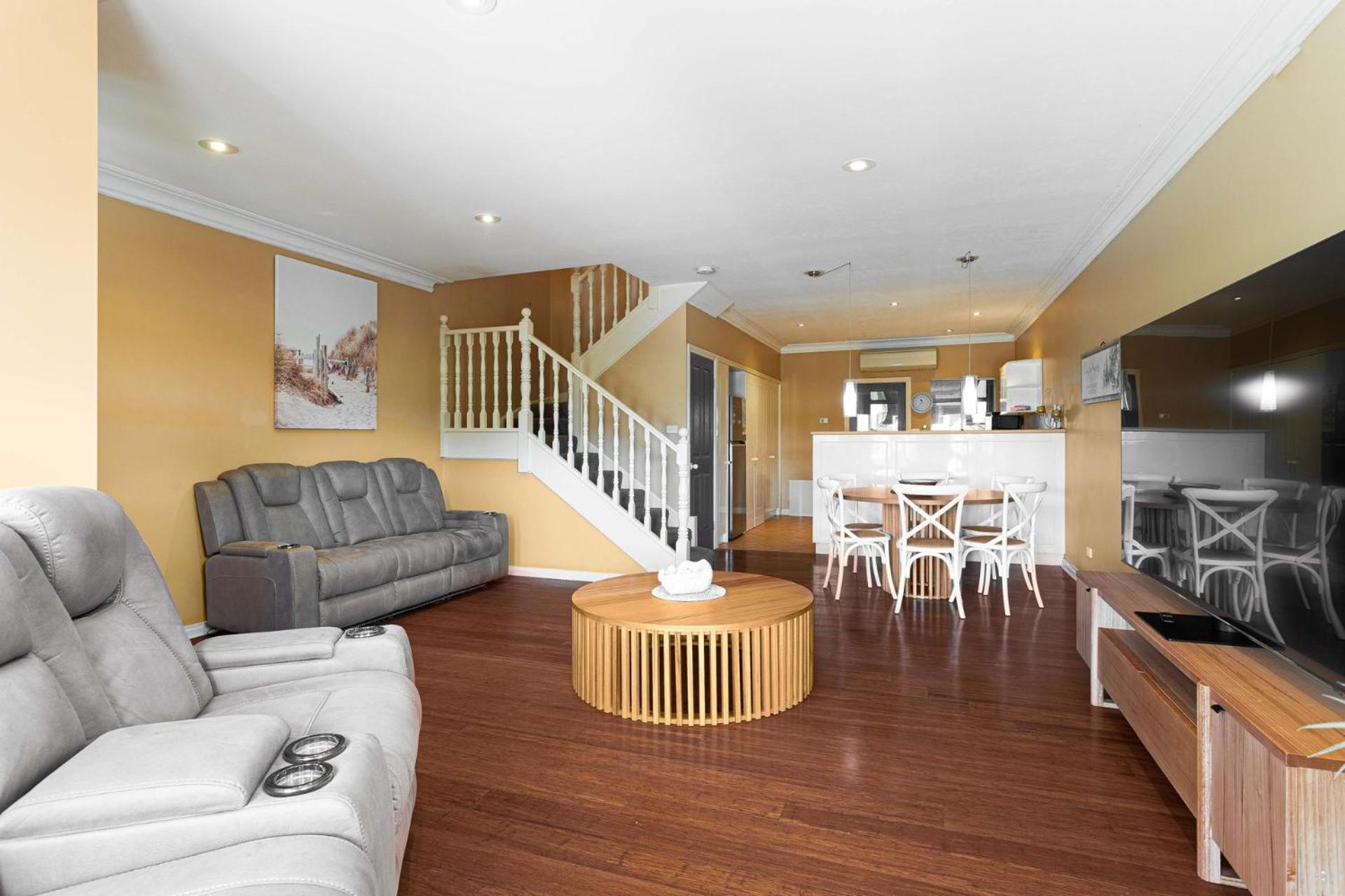 Three-Bedroom Townhouse photo 1