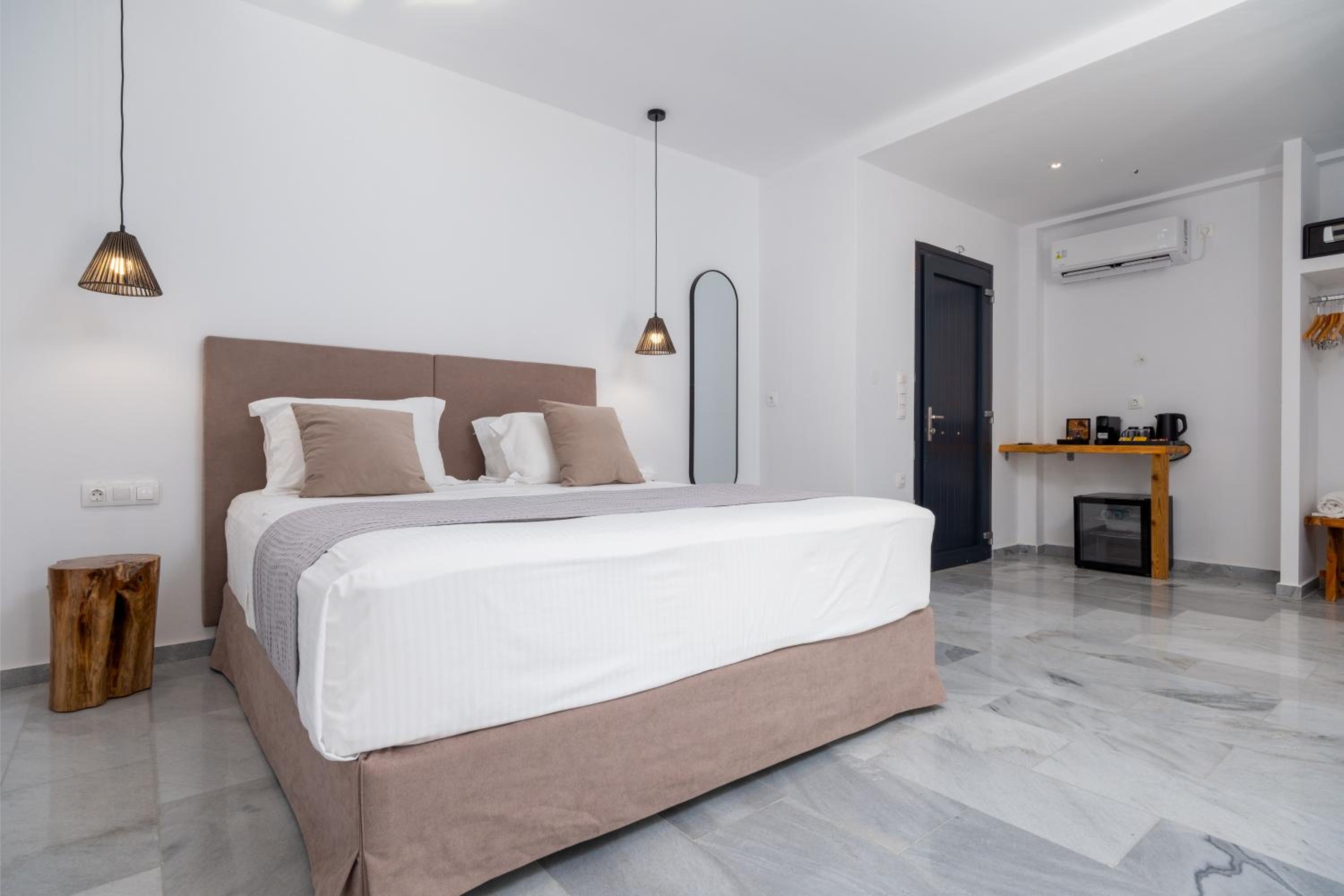 Junior Suite with Private Pool photo 2