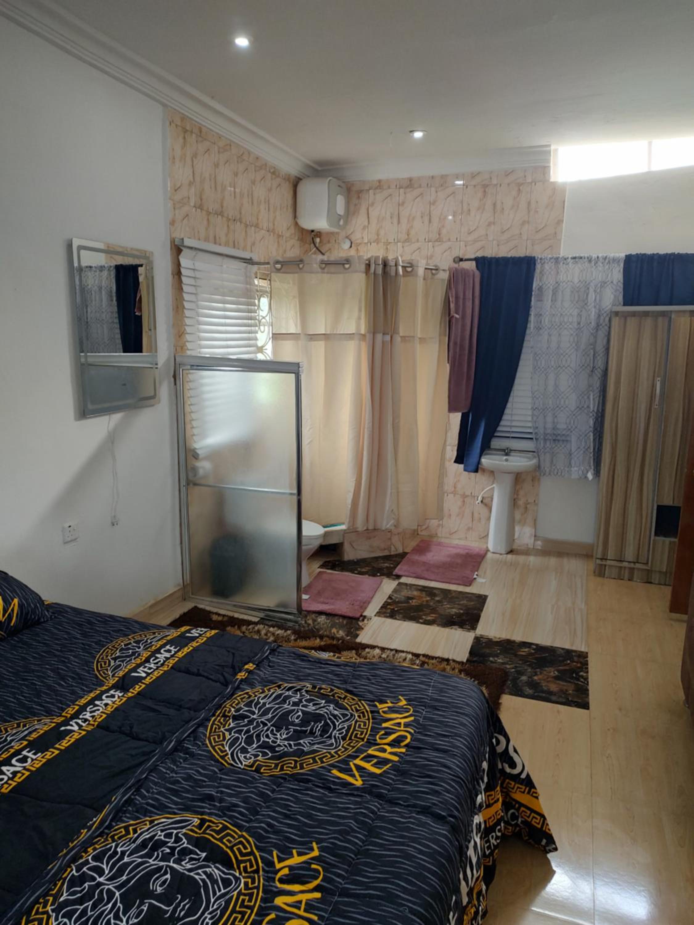 Two-Bedroom House photo 2