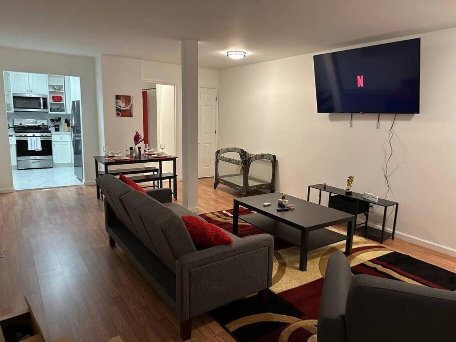 Two-Bedroom Apartment photo 1