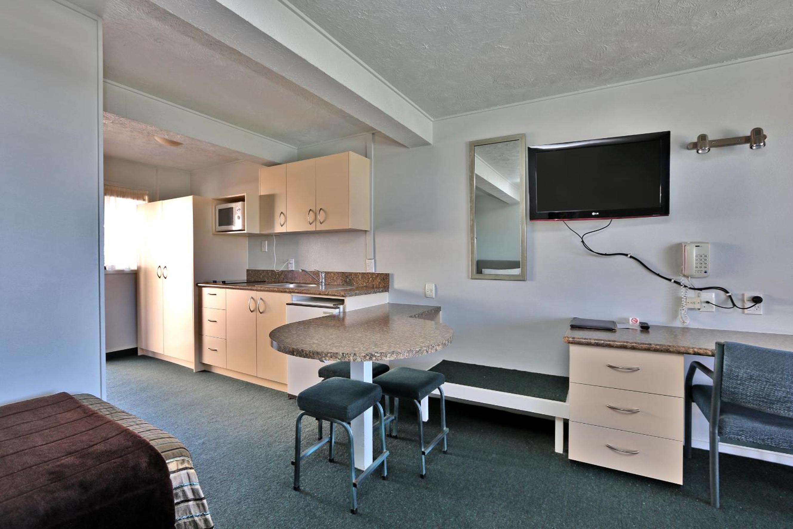 Twin Studio with cooking facilities - Ground Floor photo 1