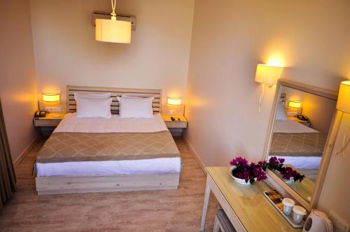 Junior Suite with Sea View photo 3