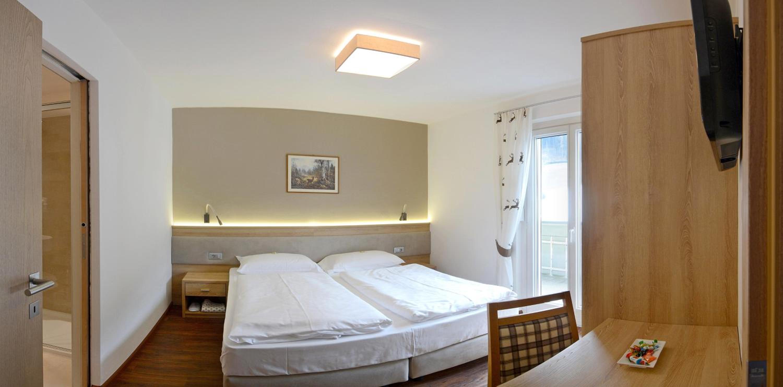One-Bedroom Apartment (2 Adults) photo 2