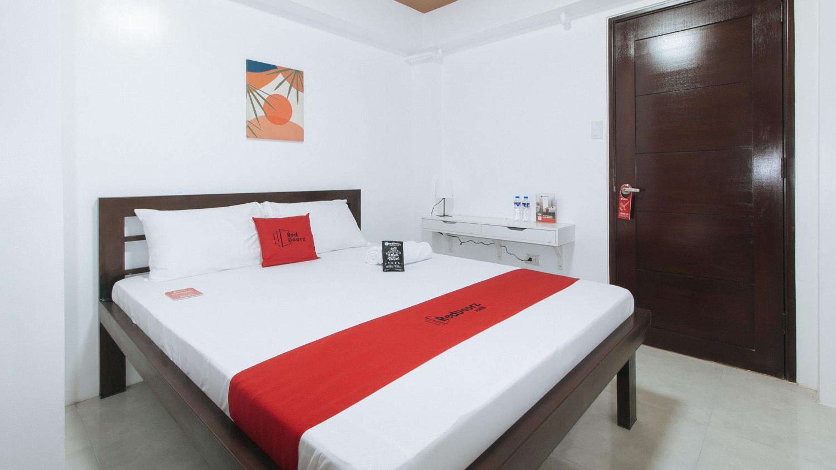 Double Room - Photo 5