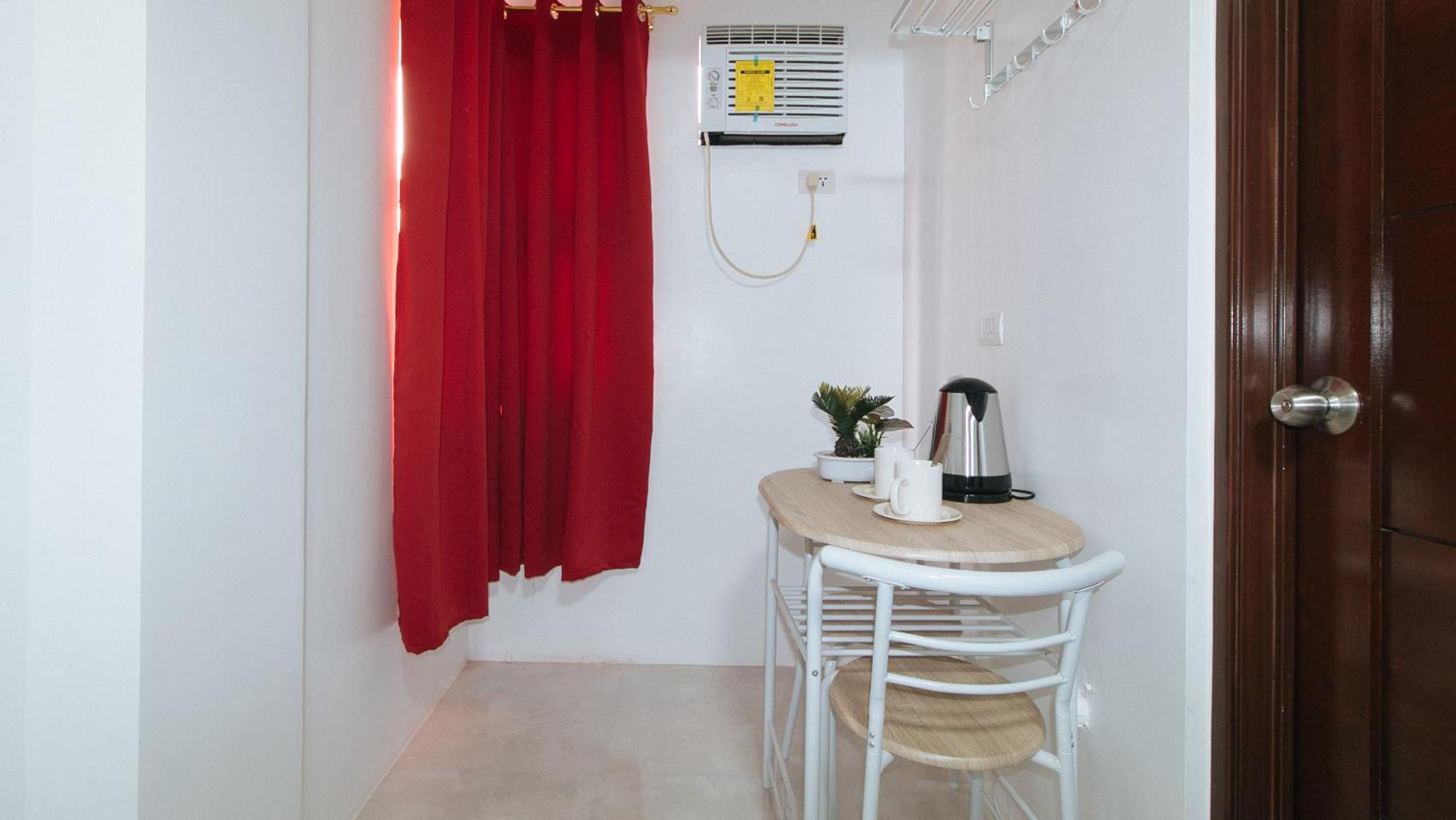 Double Room - Photo 12