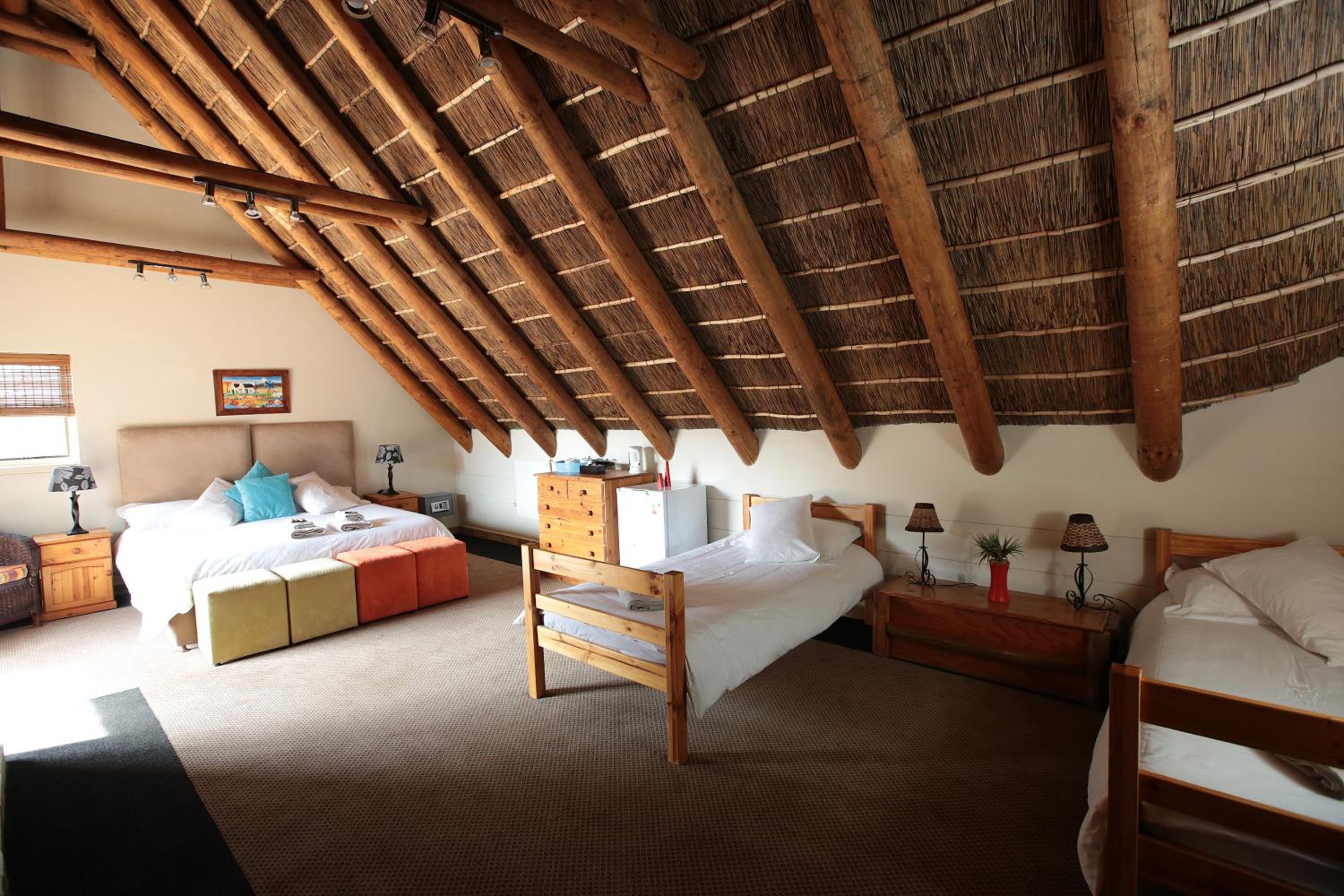 Deluxe Family Suite photo 2