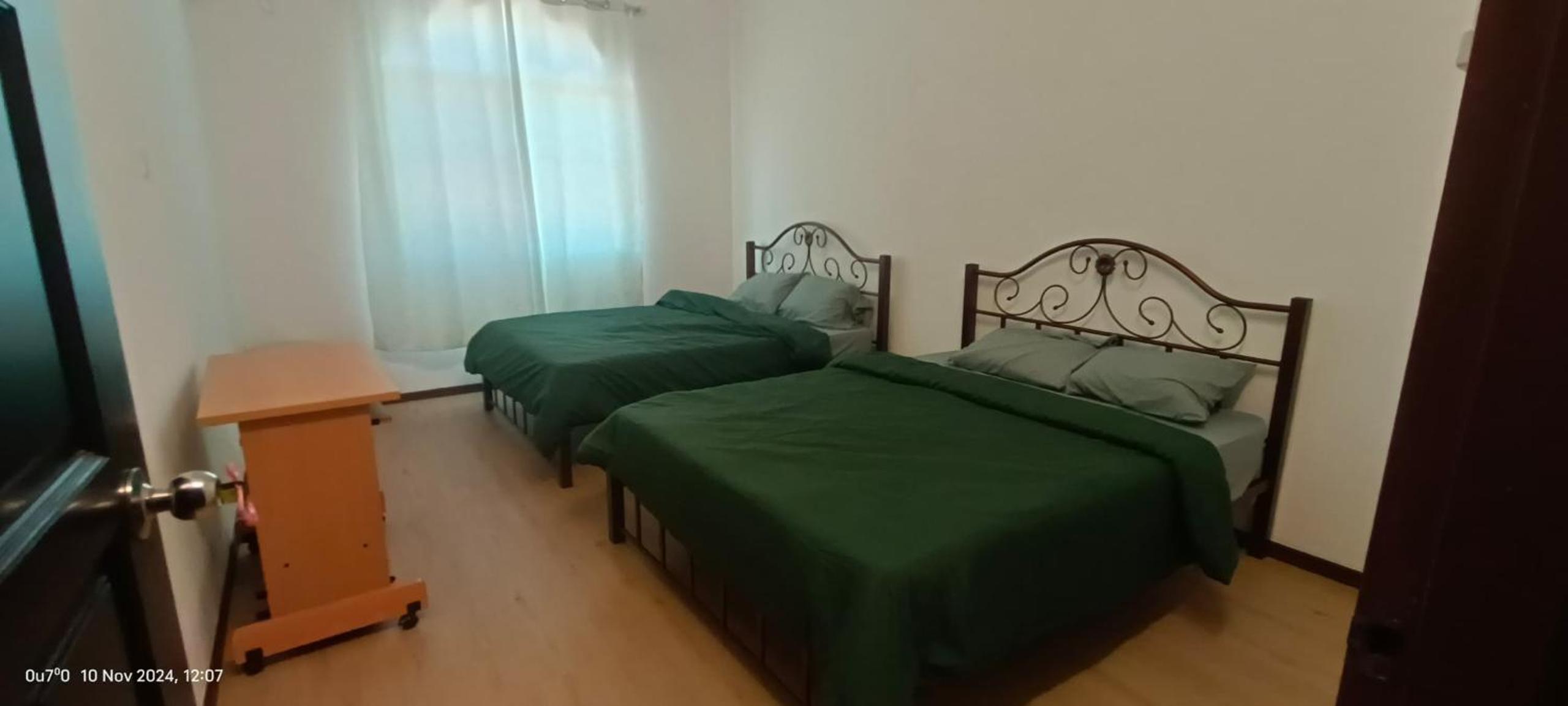 Four-Bedroom House photo 2