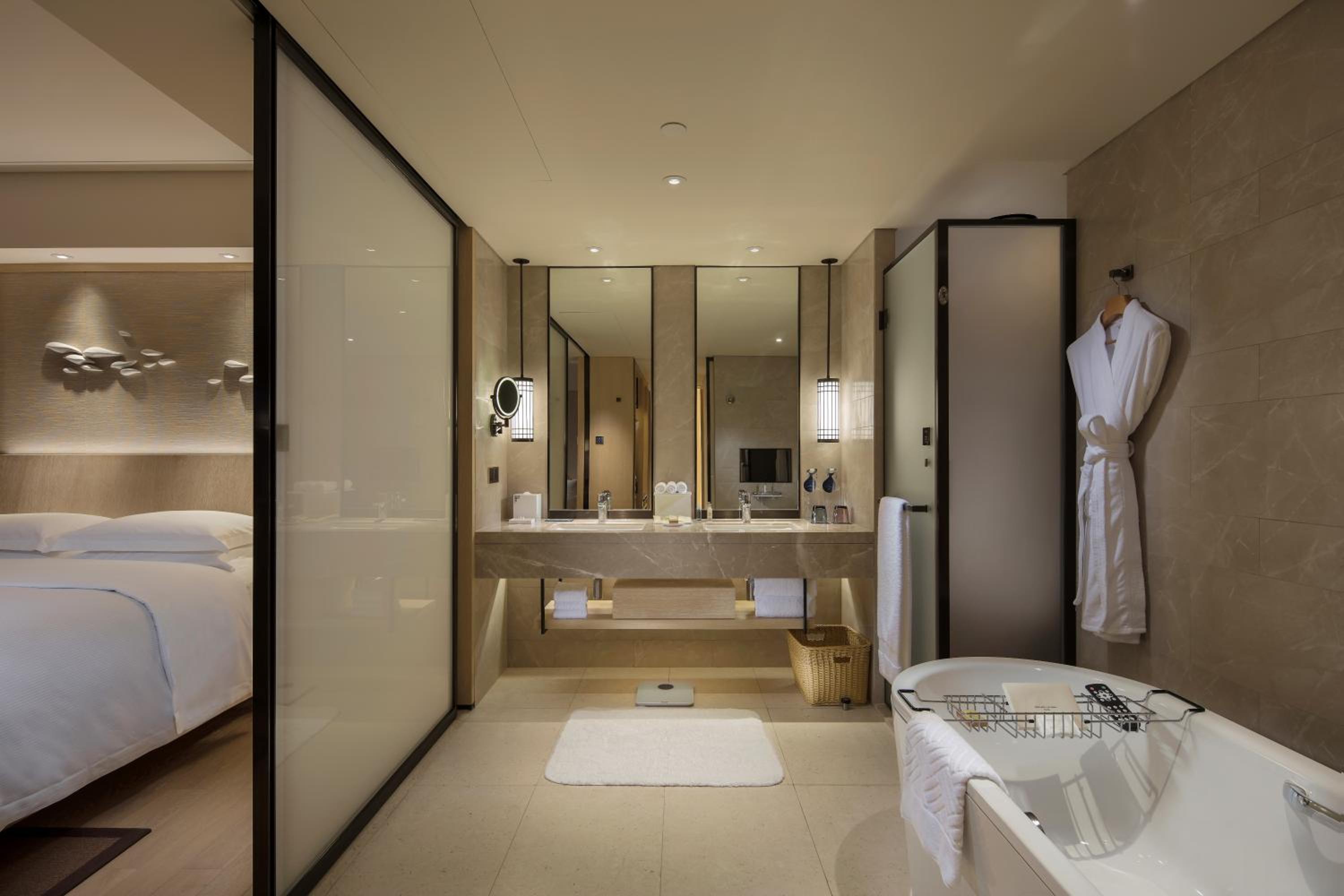 Seaside Suite - Nanhai Wing