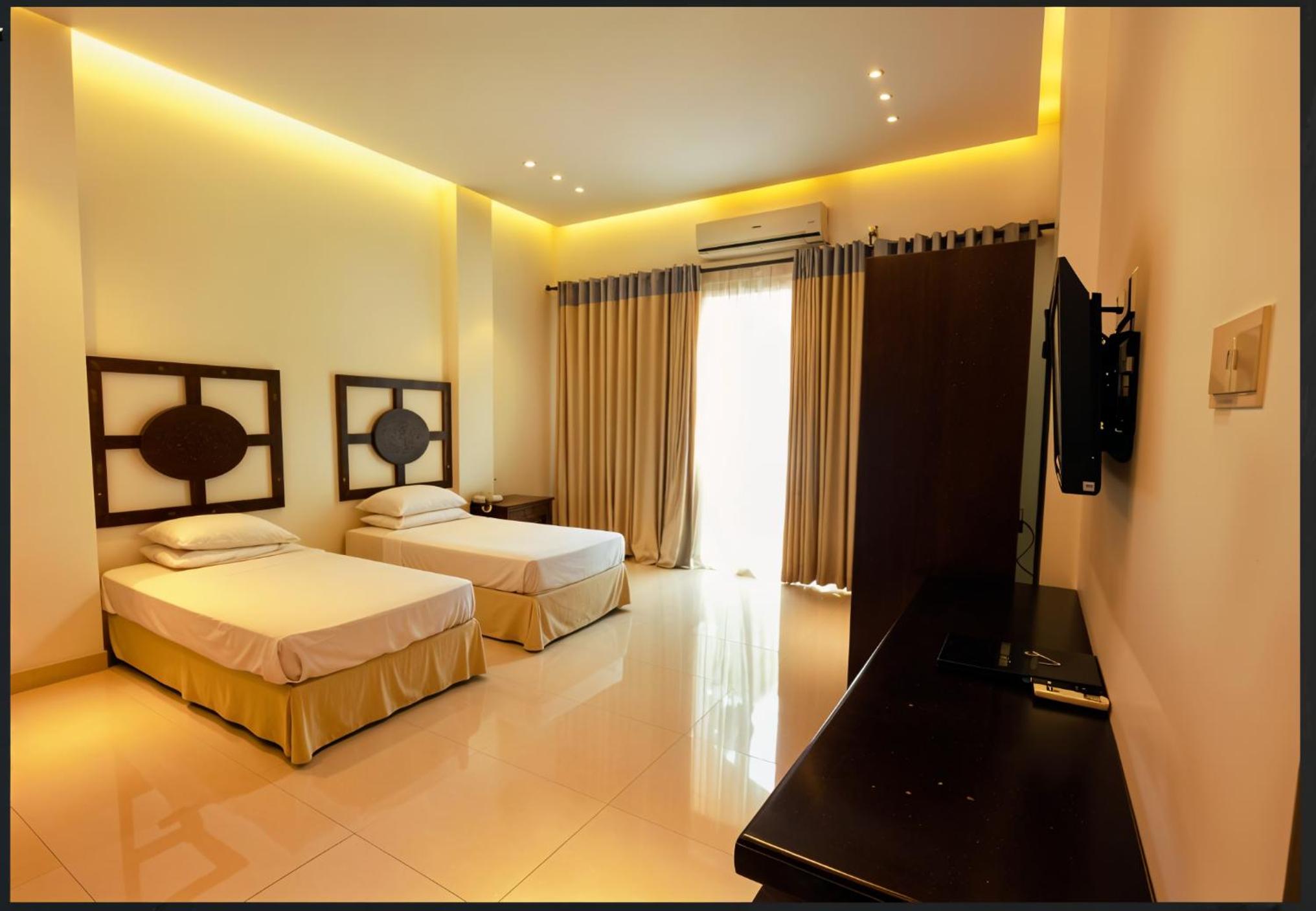 Standard Twin Room photo 2