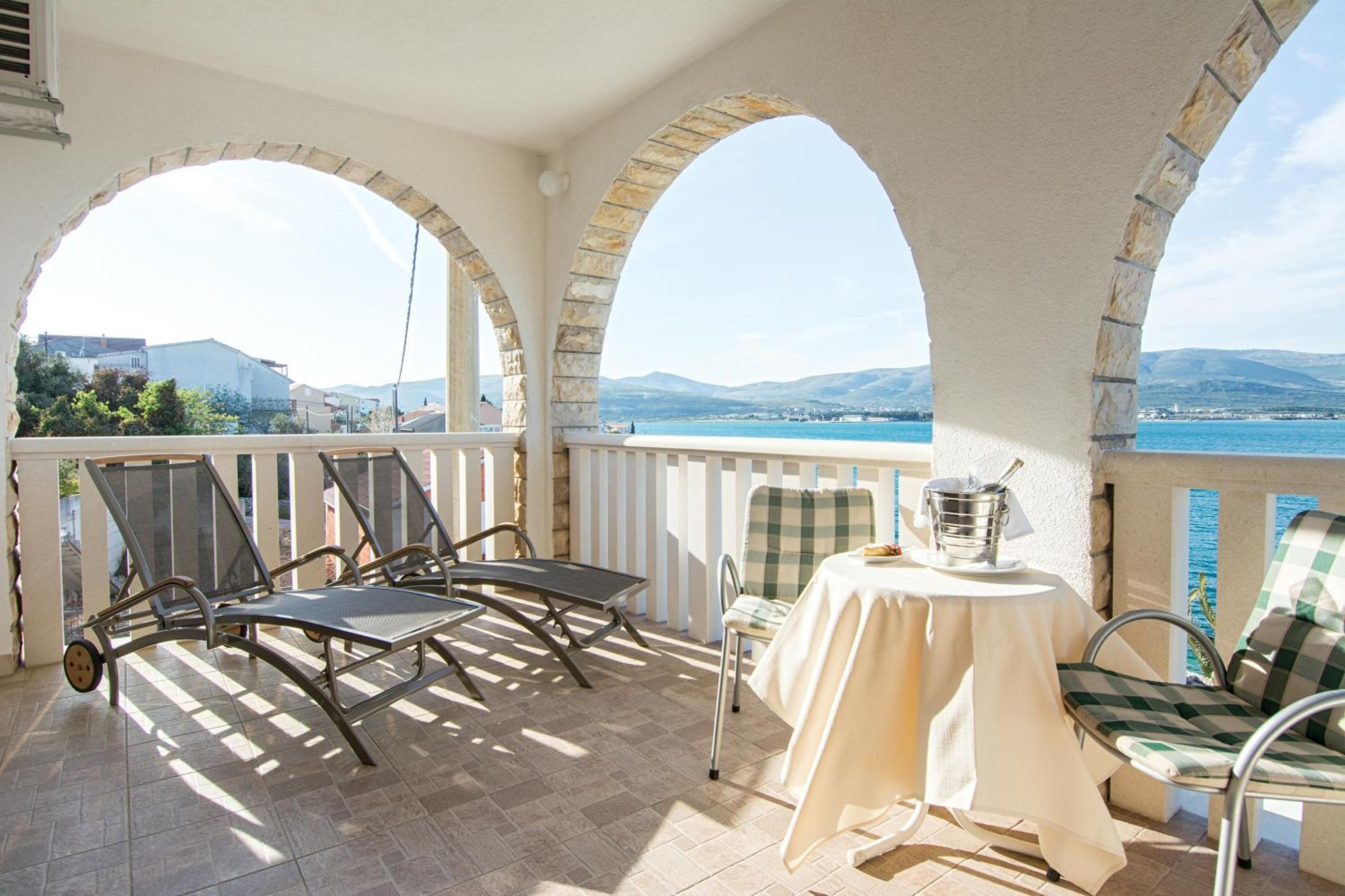 Superior Double Room with Terrace and Sea view  - Photo 7