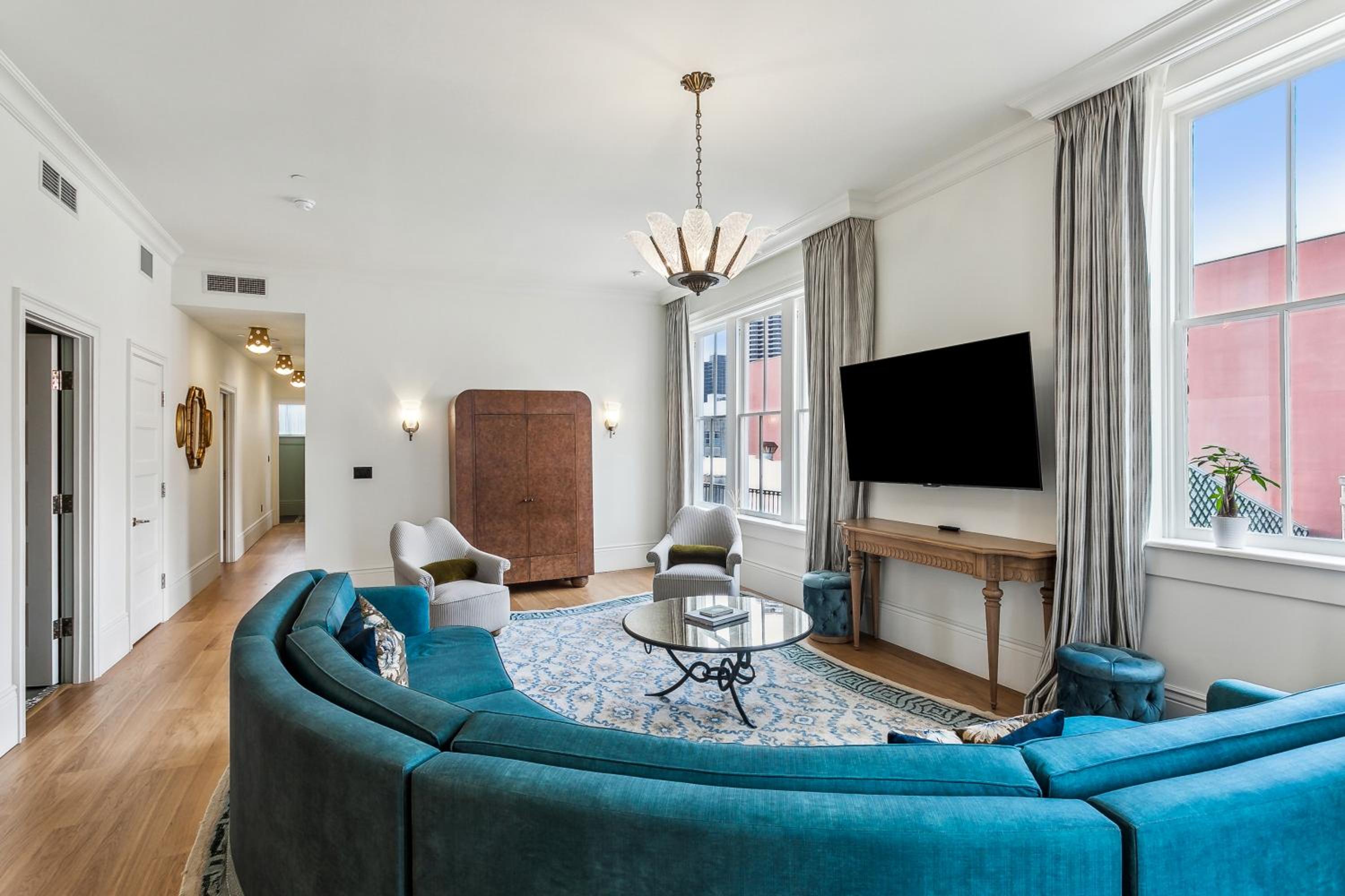 Three-Bedroom Premium Apartment with Balcony