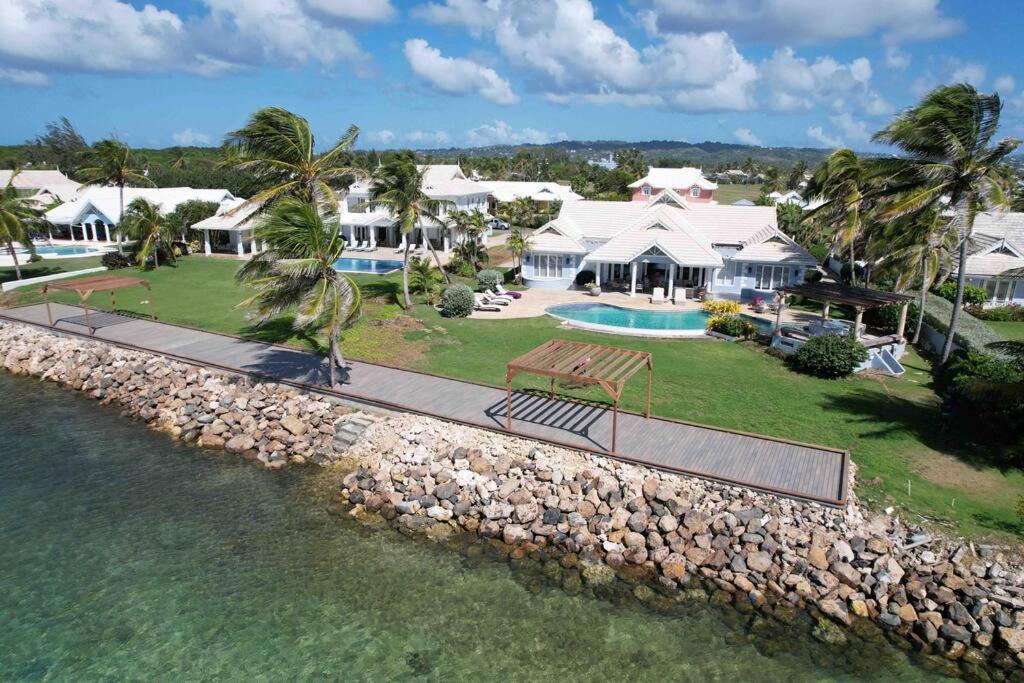 Villa with Sea View photo 1