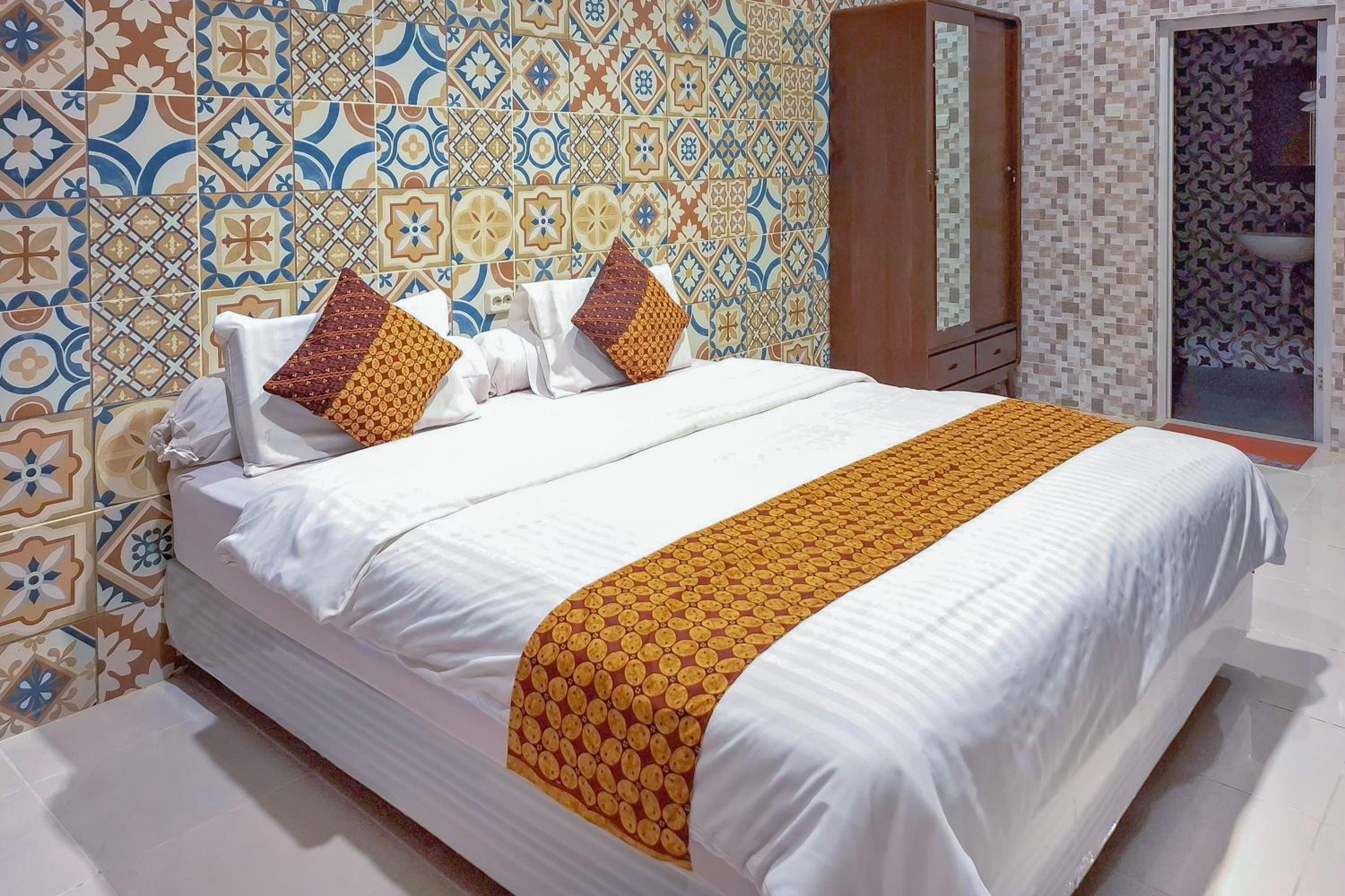 Deluxe Double Room - Photo 4